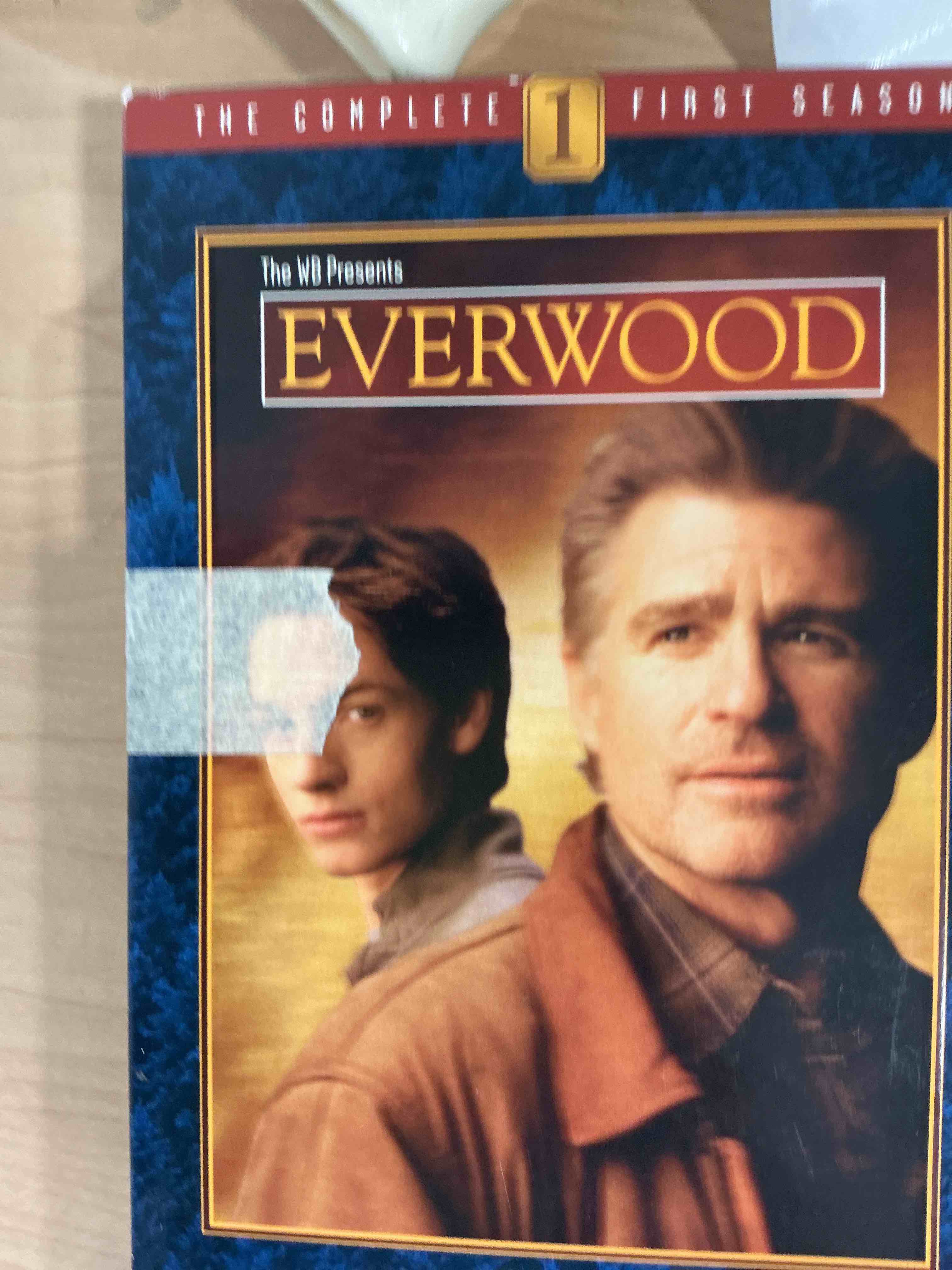 Condition photo showing New/Like New for everwood - the complete first season