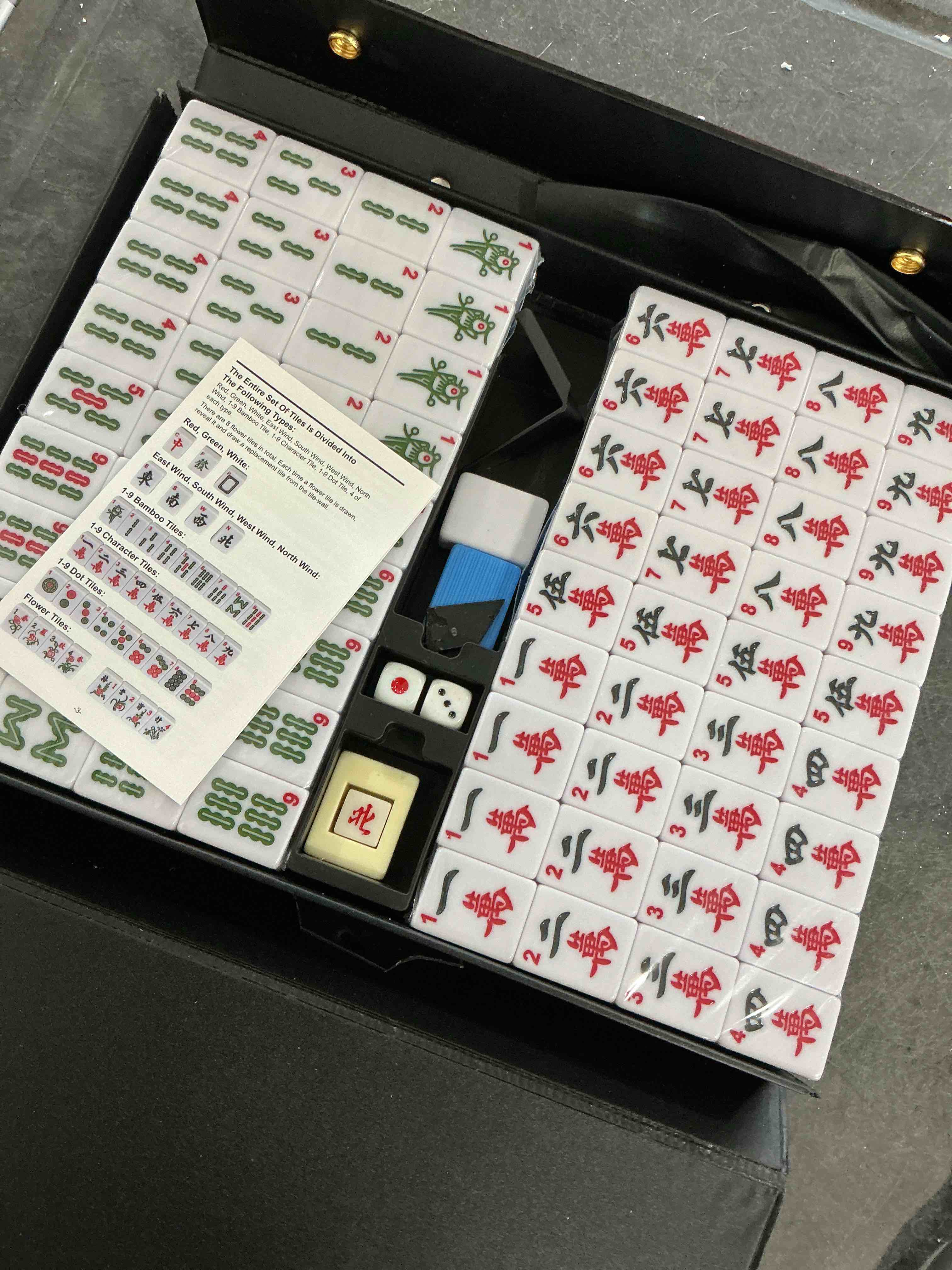 Condition photo showing New/Like New for 18QT Medicine Storage Box with Handles, Large Capacity First Aid Box, Clear Medical Supply Organizer with Removable Tray, Multipurpose Plastic Medicine Chest with Wheels White-18QT