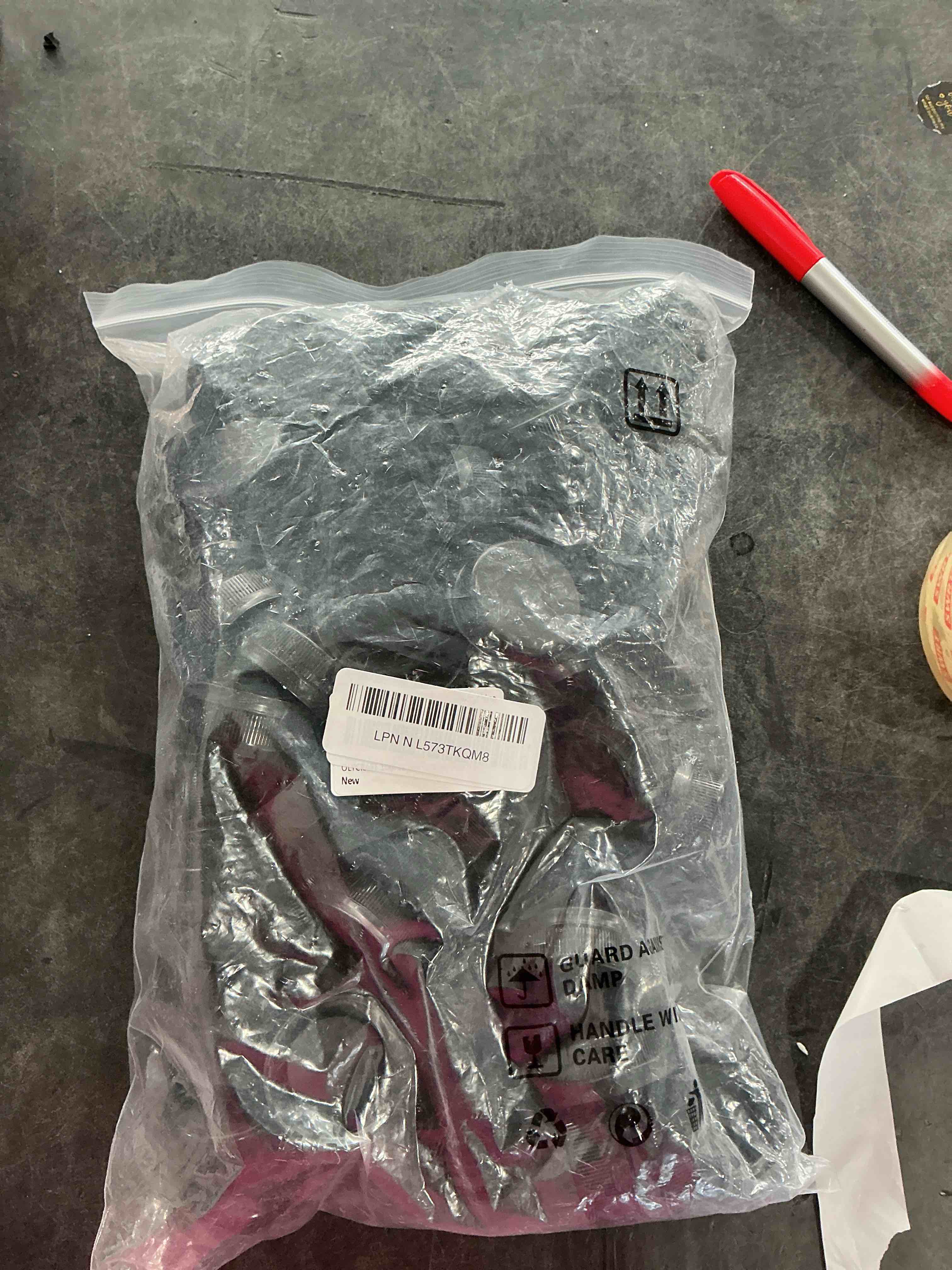 Condition photo showing Good Condition for OLYCRAFT 100Pcs Black Plastic Bottle Caps 1.5 Inch Inner Diameter Tamper Seal Lids 1.6x0.6 Inch Bottle Jug Storage Cap Lids Replacement Caps Twist Cap for Juice Bottles Dispenser Caps