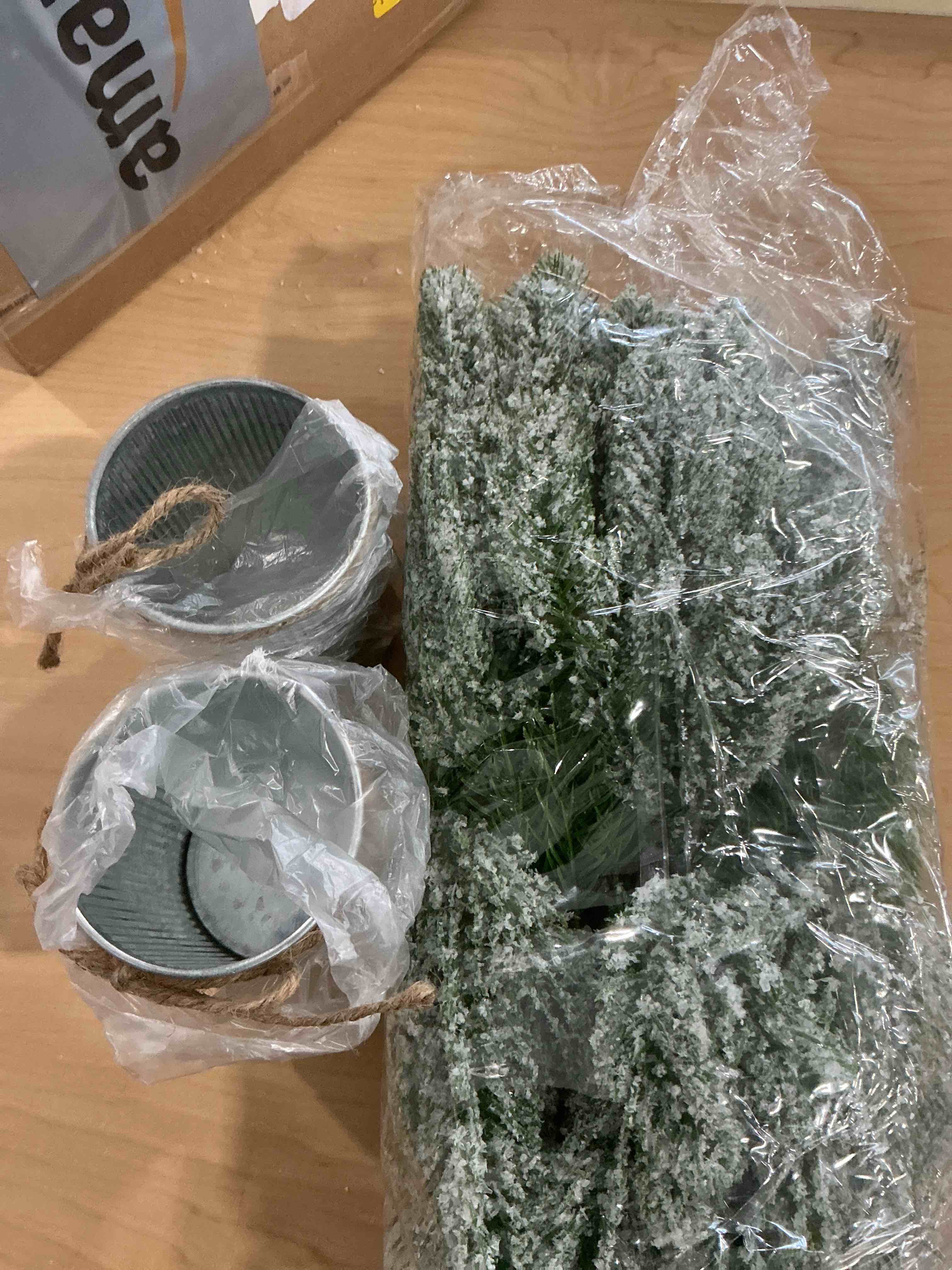 Condition photo showing Good Condition for Tioncy 12 Set Christmas Table Centerpieces Floral Arrangement Artificial Plants with Pots Christmas Farmhouse Decorations Faux Rustic Snow Pine Galvanized Decor for Home Room (Vintage) Vintage 12