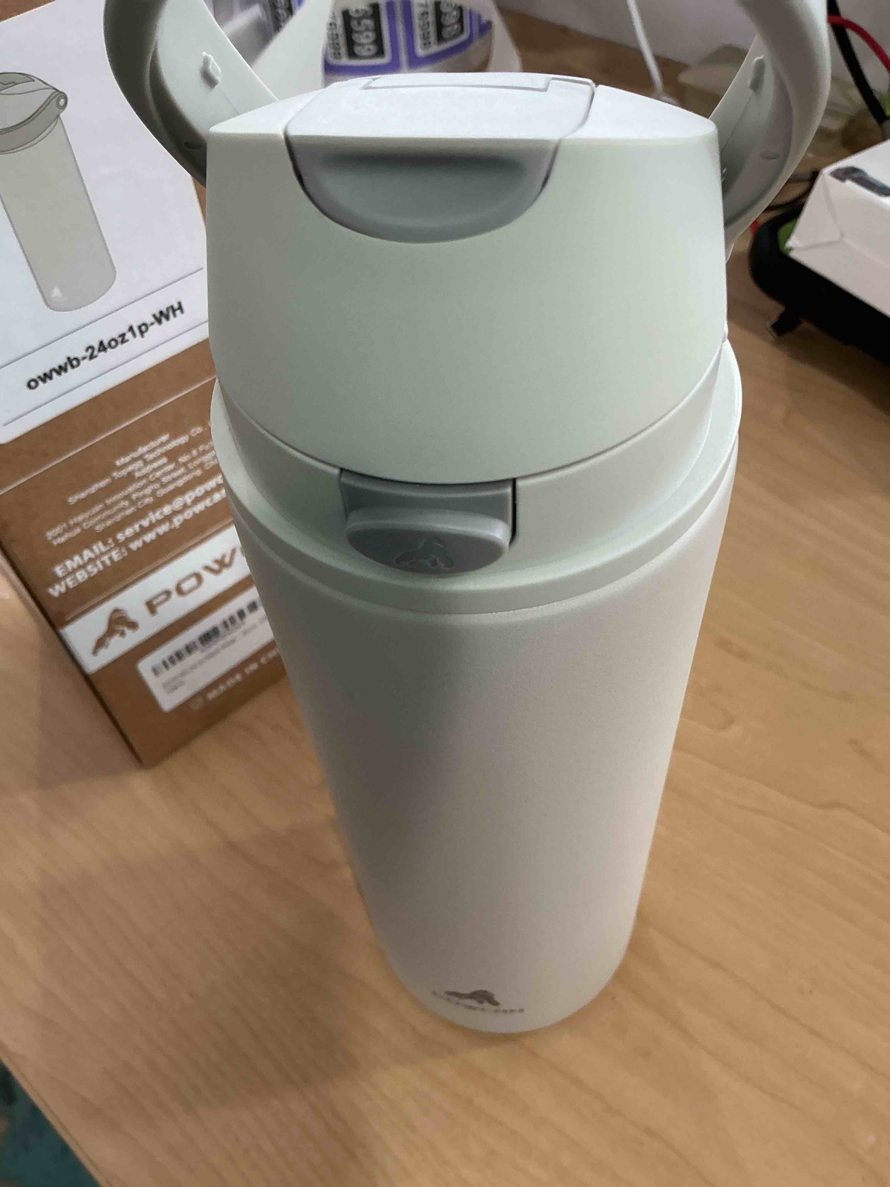 Condition photo showing Good Condition for POWCAN 24 oz Metal Water Bottle with Straw for Travel: 100% Leakproof, Quick Open Lid, Keep Cold for 24 Hours, Car Cup Holder Friendly, Insulated Vacuum Flask for Commute, Workouts, Gift (Stone White) Stone White 24 Ounces