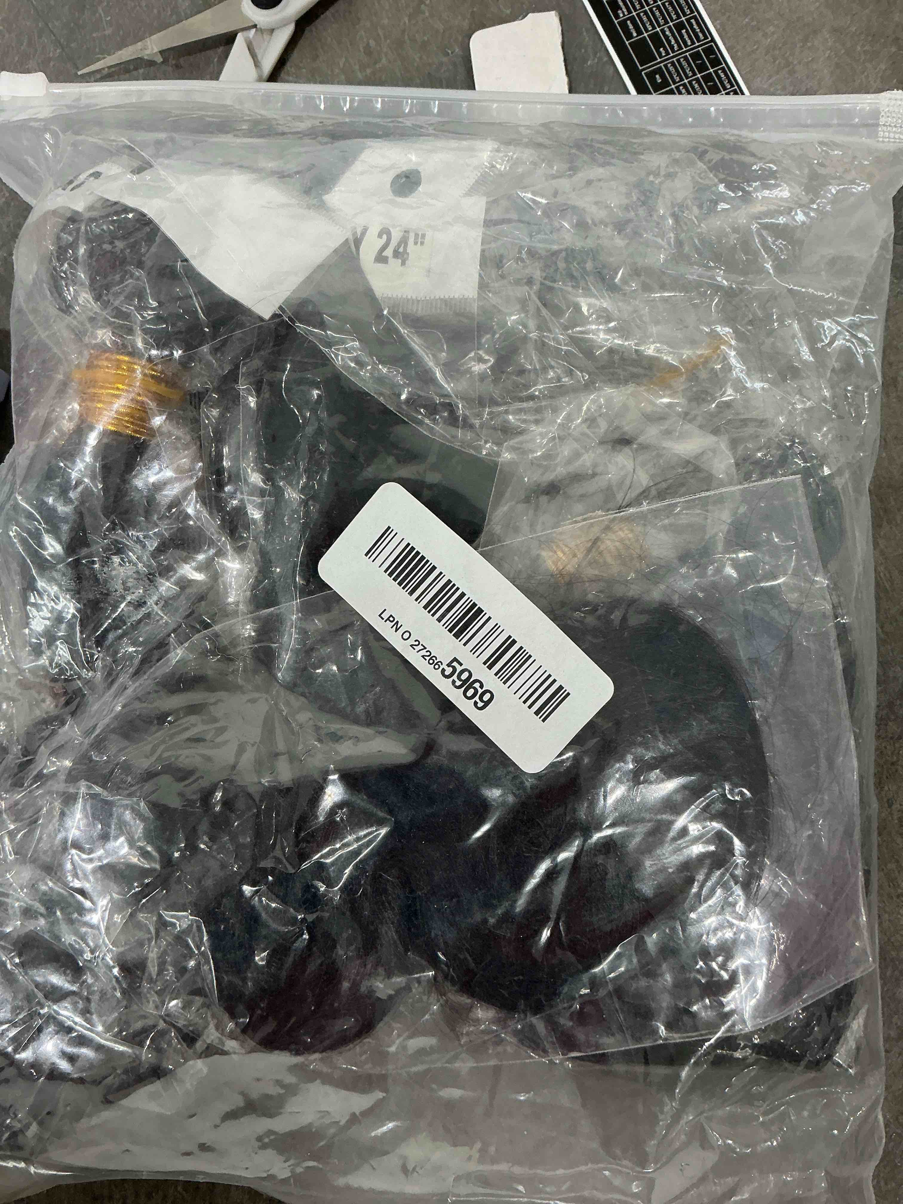 Condition photo showing Good Condition for Bundles Human Hair 24 26 28 Inch Body Wave Human Hair Bundles Unprocessed Brazilian Virgin Quick Weave for Black Women 24 26 28 Natural Body