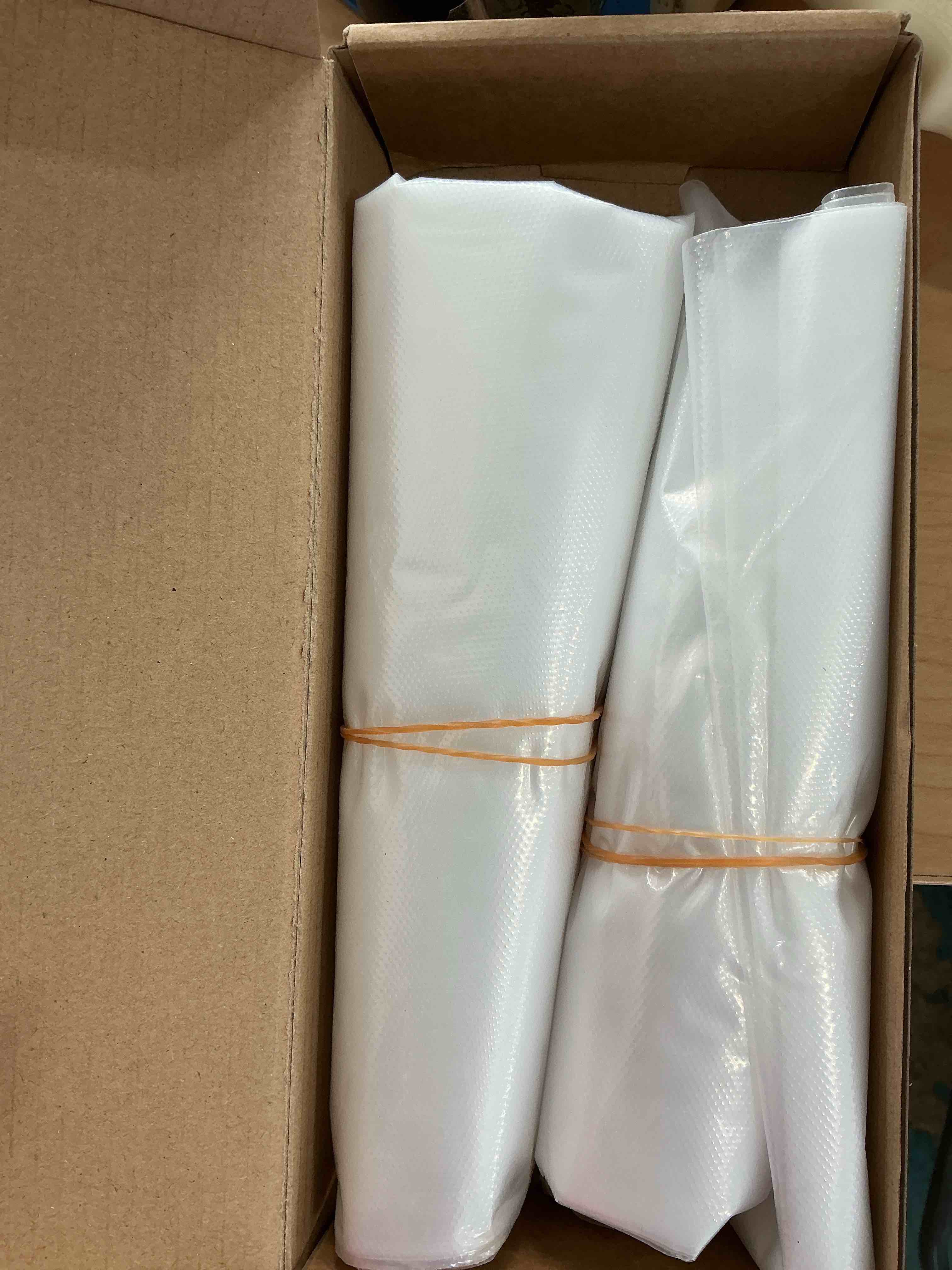 Condition photo showing Good Condition for 10 Pairs Waterproof Shoe Covers for Rain - Disposable Plastic Rain Shoe Covers - Non-Slip Indoor Outdoor Rain Cover for Shoes,Plastic Overshoes for Men Women -Water Proof Boot Protector – Clear-L L?women 9-13, Men 7.5-11)-?clear