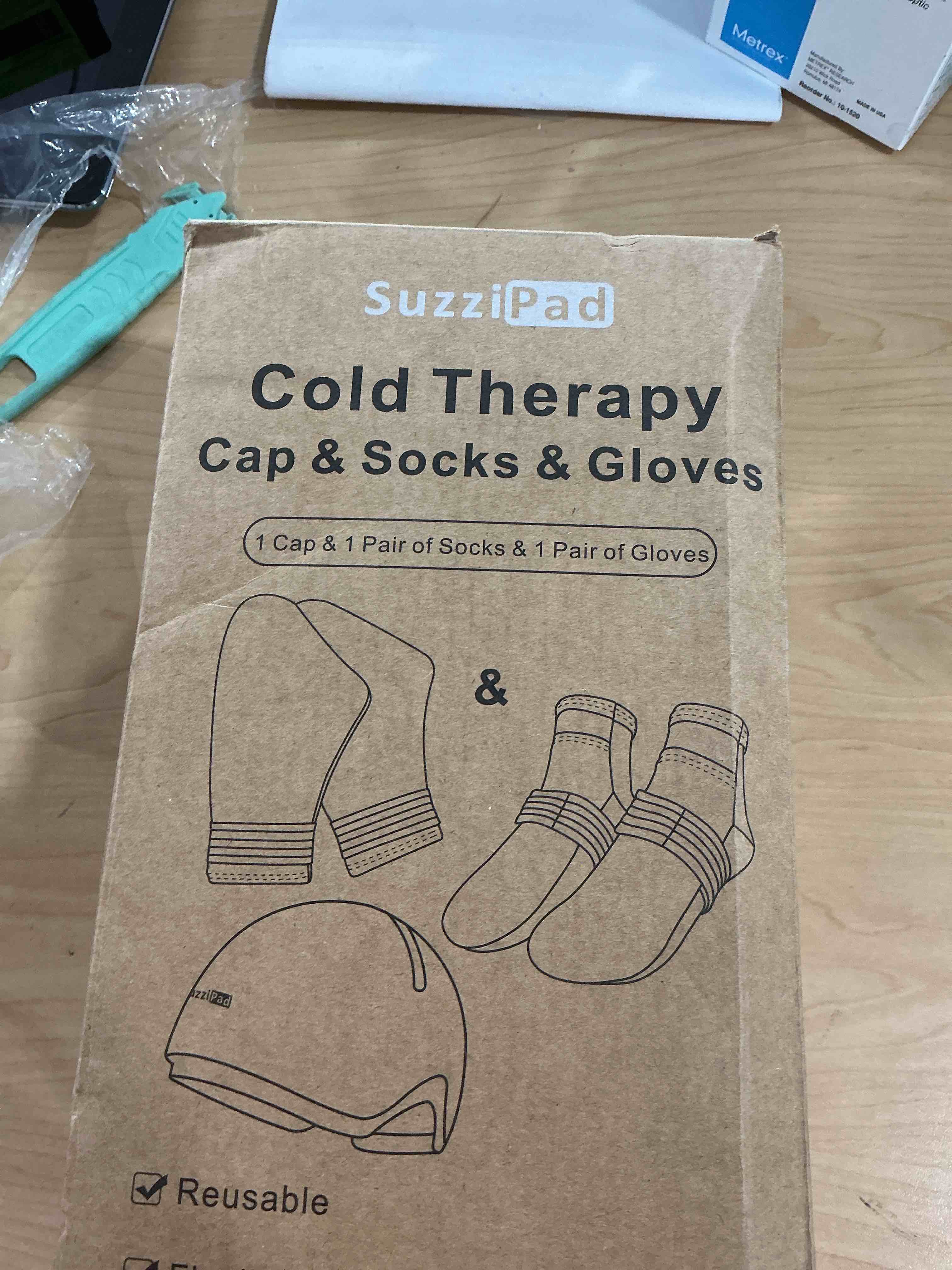 Condition photo showing New/Like New for SuzziPad Chemo Care Package for Women & Men, Cooling Gloves, Socks and Cold Caps for Chemotherapy, Ideal for The Discomfort of Head, Hand, Feet, S/M