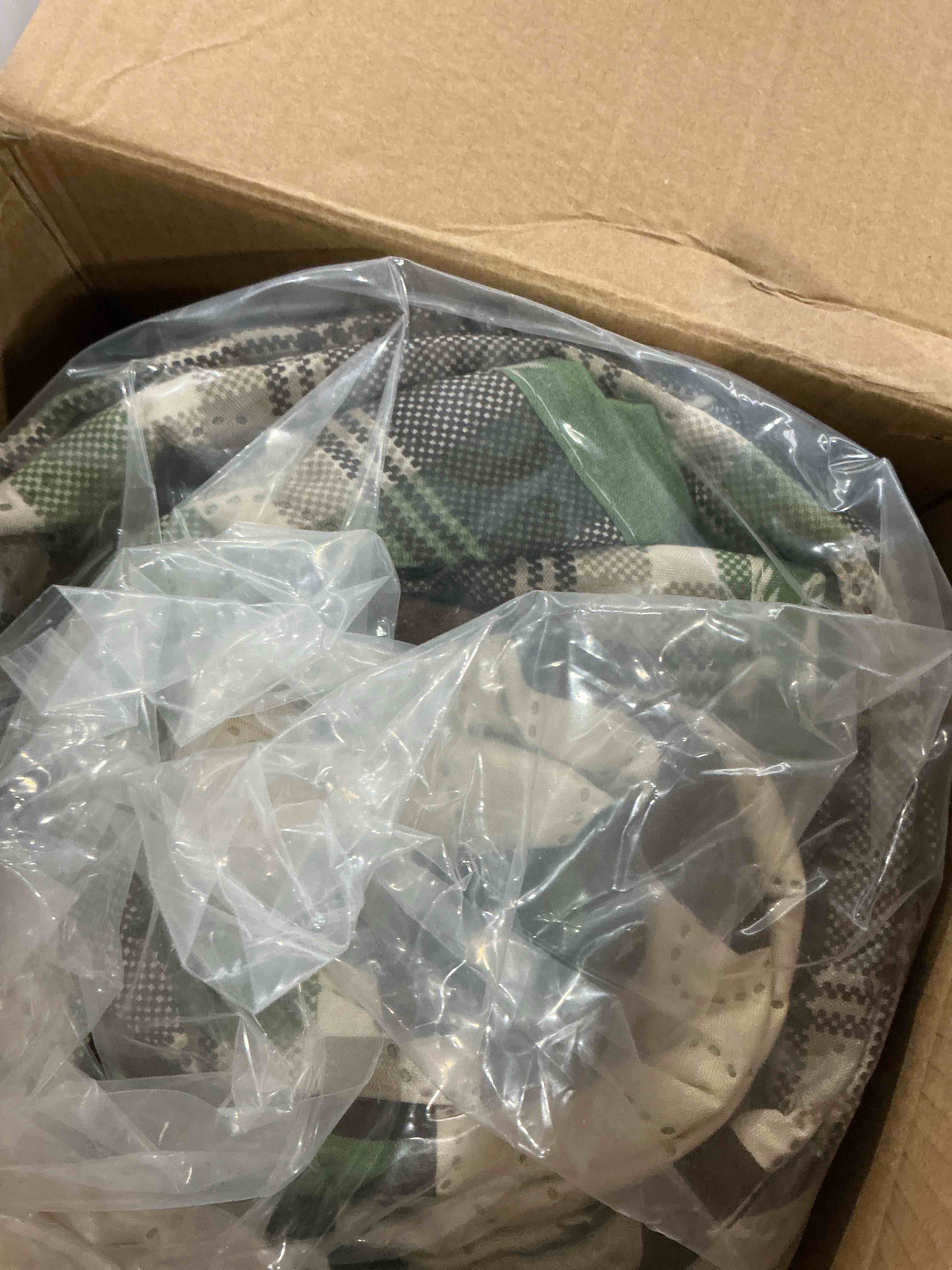 Condition photo showing Good Condition for Rustic King Size Quilt Set - Lodge Bedding with Plaid Quilts, Lightweight Reversible Bedspread, and 2 Pillow Shams Brown Plaid Bear King(Quilt 108"*96")