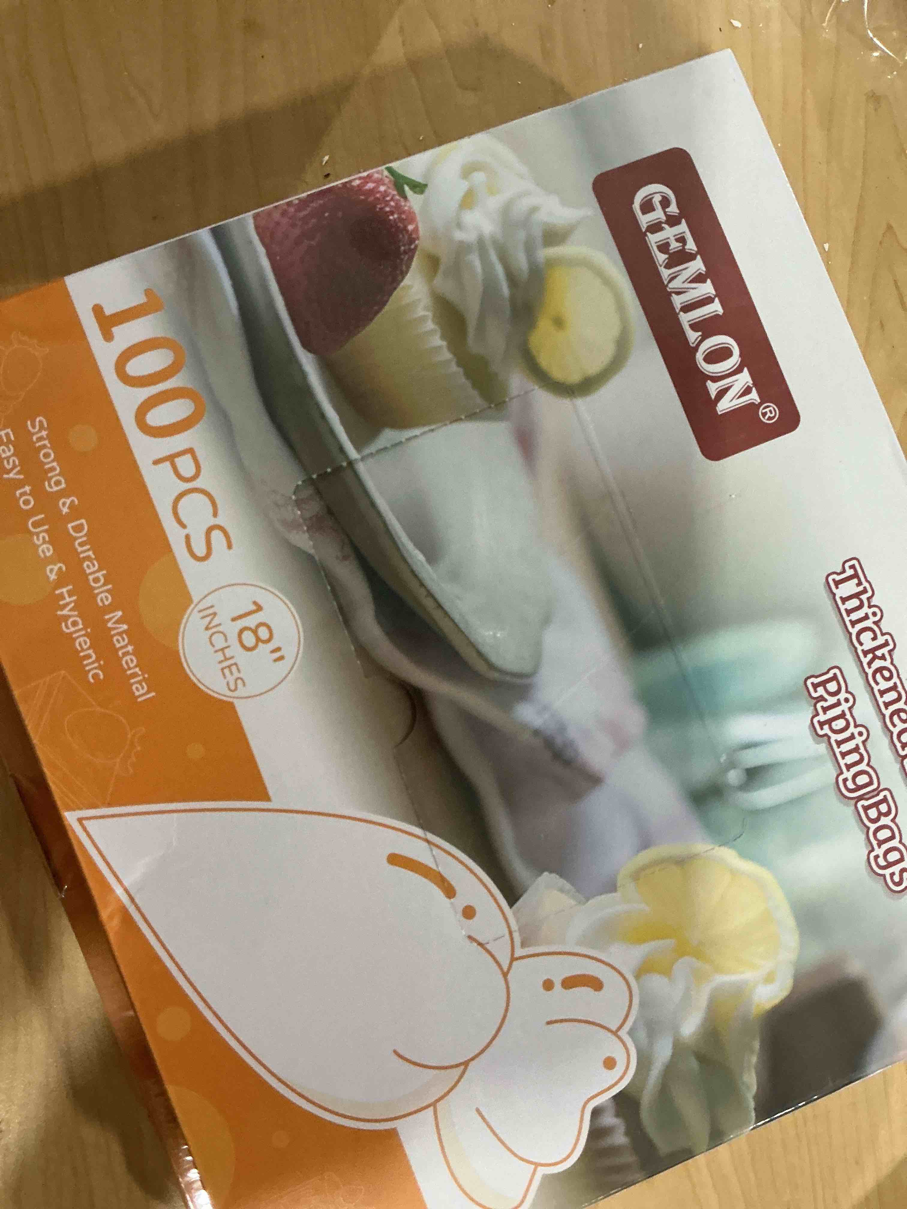 Condition photo showing New/Like New for GEMLON 18 Inch Disposable Piping Bags – 100Pcs Heavy Duty Pastry Bags with Pull-Out Dispenser Box, Durable Plastic Frosting Icing Bags, Extra-Large Cake Decorating Bags for Cookies, Cupcake, Chocolate 18In Bags