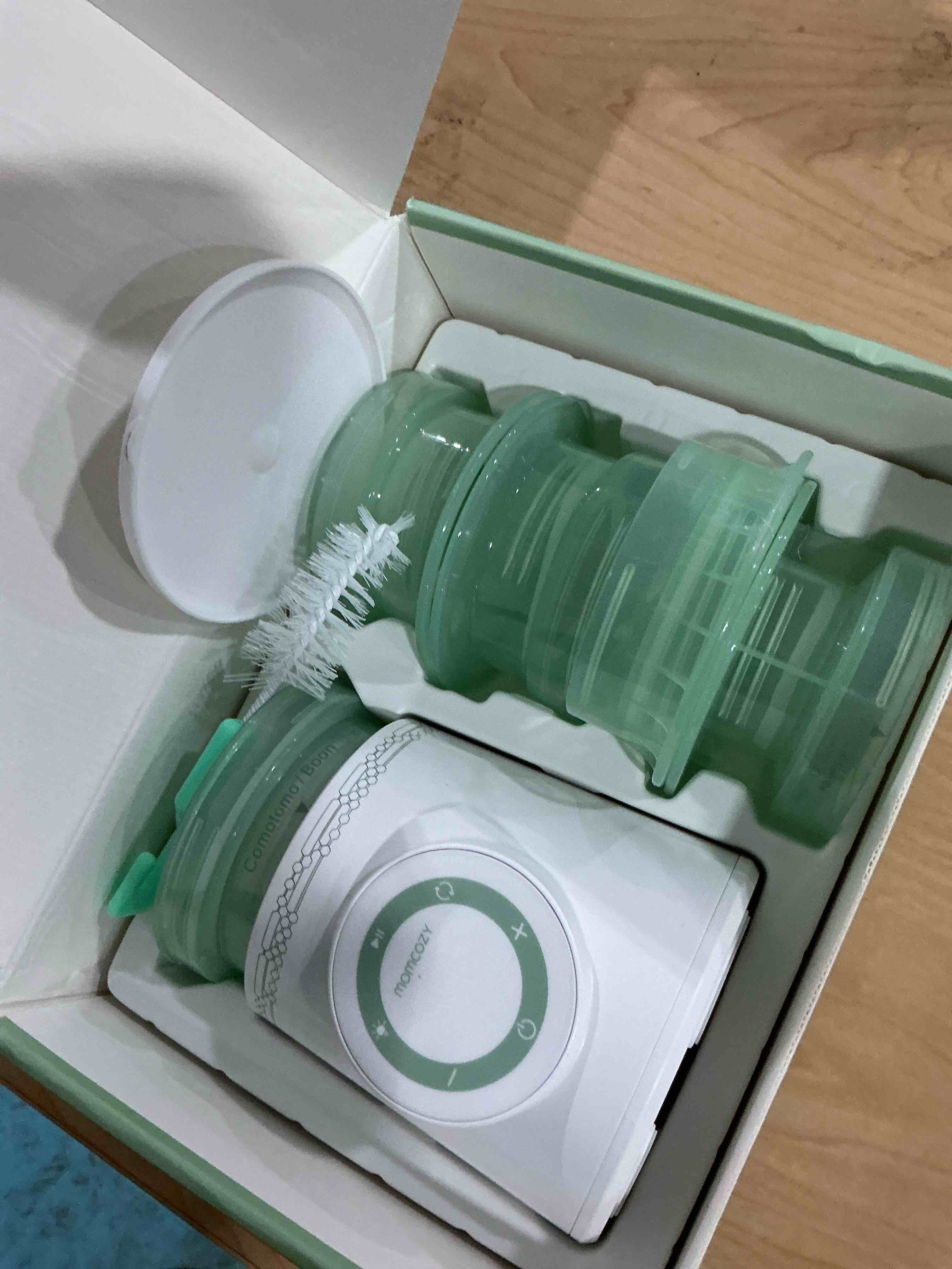 Condition photo showing Good Condition for Momcozy Portable Bottle Warmer for Travel, Double Leak-Proof Travel Bottle Warmer with Fast Heating, Safety Material Baby Bottle Warmer for Dr. Brown, Philips Avent, Medela, Tommee Tippee, Comotomo