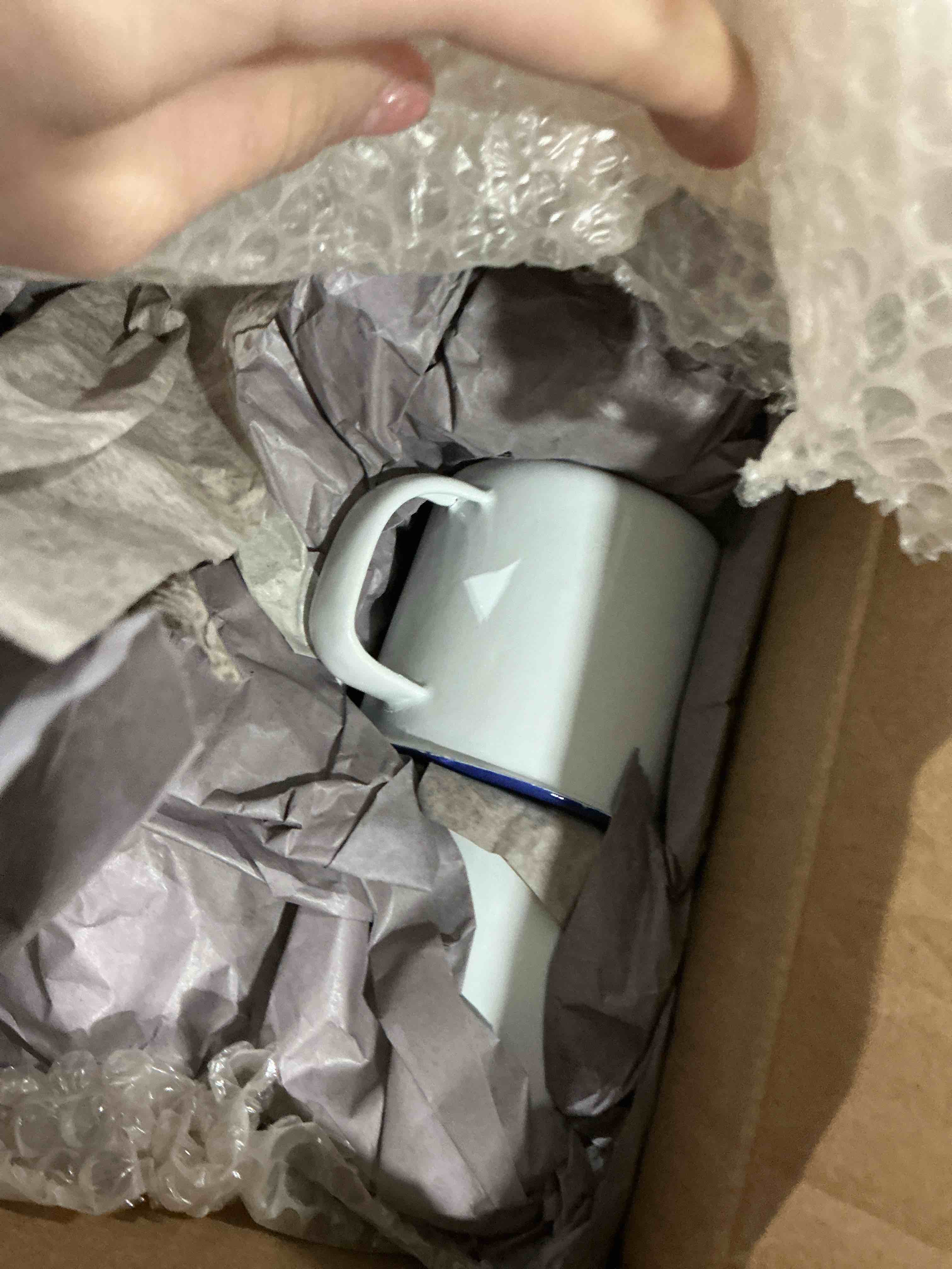 Condition photo showing Good Condition for 48 Pcs Painted Mug Kit Bulk 12 oz Enamel Mugs with Handle Color Your Own Cups White Enamel Mug Vintage Round Water Milk Tea Mugs DIY Coffee Cup for Craft Decor Drinking Christmas Mothers Fathers Day