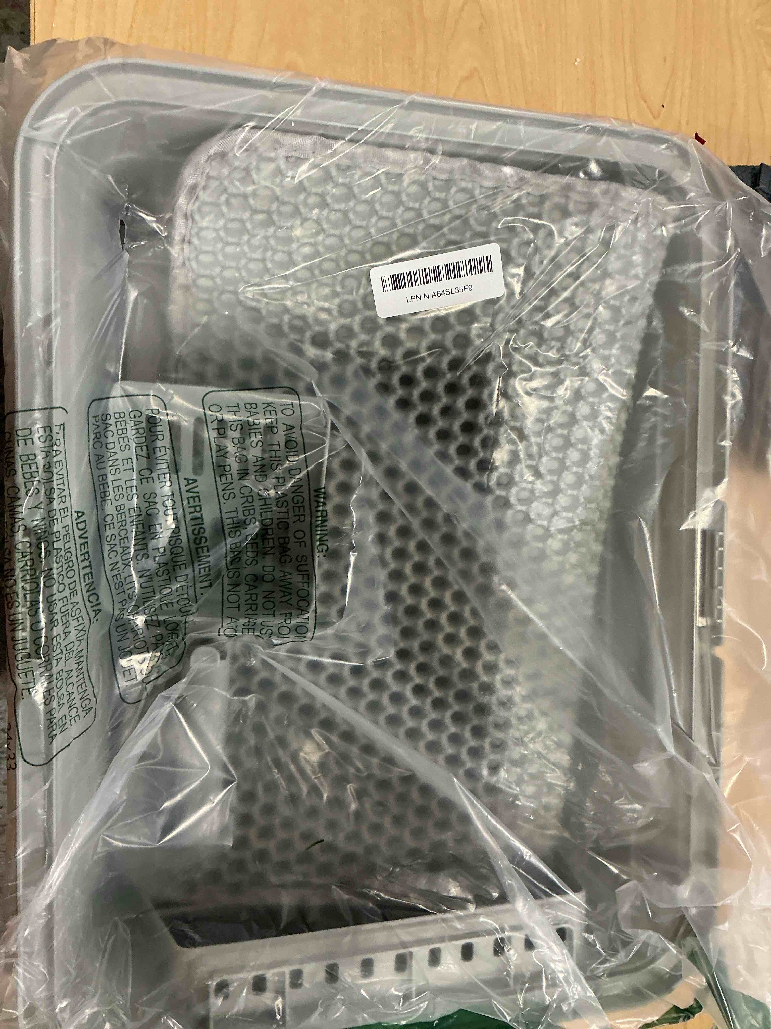 Condition photo showing New/Like New for Stainless Steel Cat Litter Box, Odor Free Metal Litter Box with High Sides Lid, Open Top Low Entry Litter Pan Include Scoop Easy Cleaning Anti-Scratch Kitty Cat Box Anti-Urine Leakage, Non-Sticky