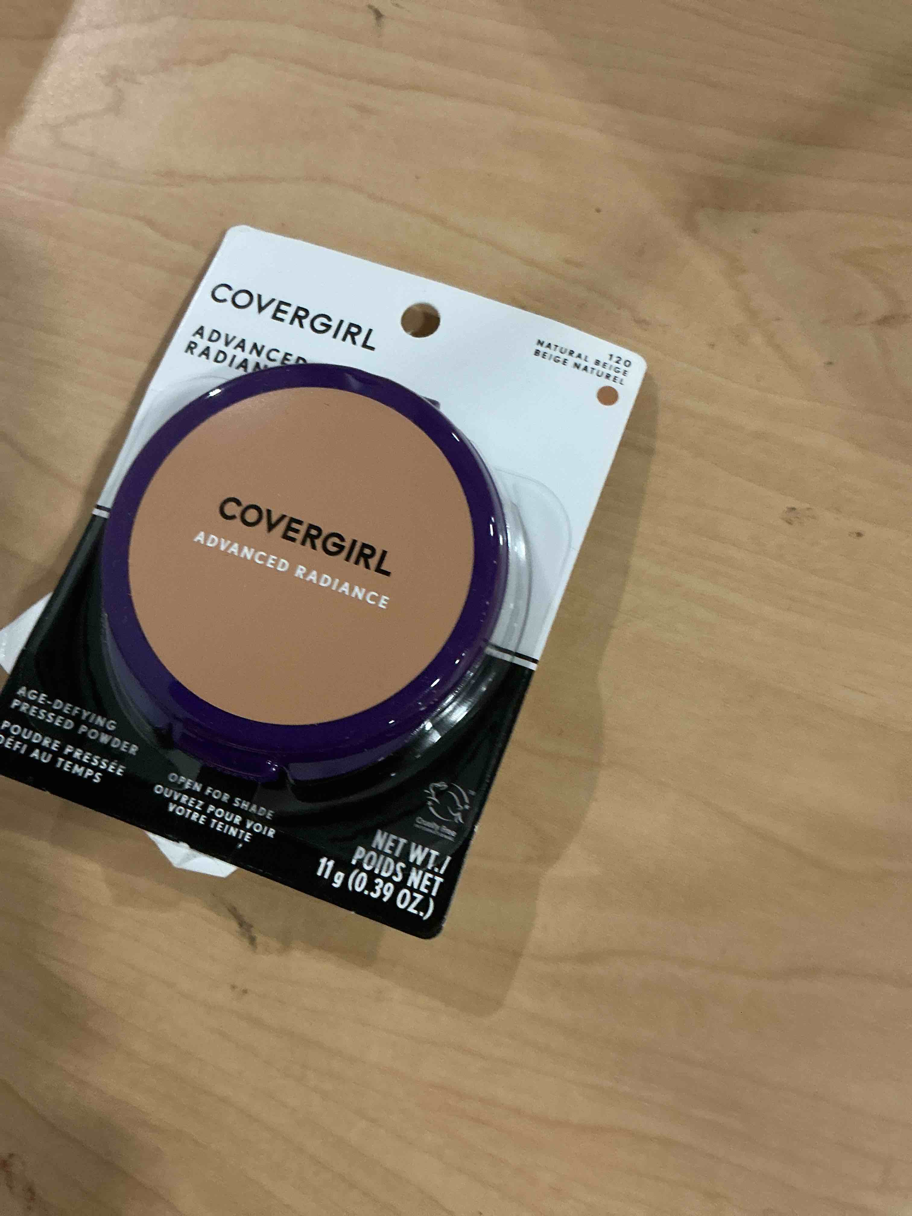 Condition photo showing Good Condition for COVERGIRL Advanced Radiance Age-Defying Pressed Powder, Natural Beige .39 oz (11 g) (Packaging may vary) 120 NATURAL BEIGE 0.39 Ounce (Pack of 1)