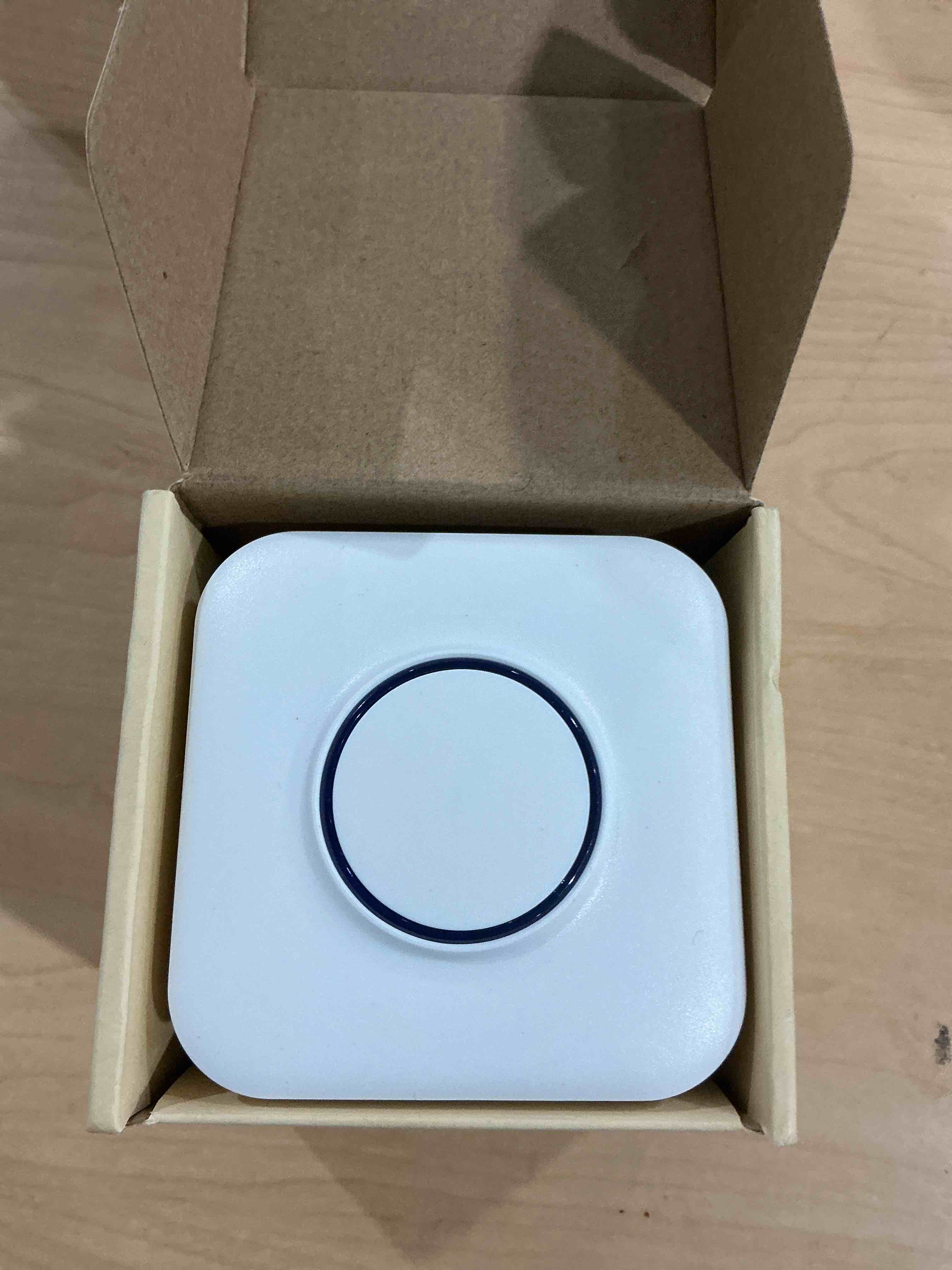 Condition photo showing Good Condition for WiFi Door Sensor Chime, Smart Door Open Alert Window Sensor for Business/Home/Kids Safety, Real-Time App Notification, 500ft Range, 32 Melodies, 5 Volume Levels, Window Contact Sensor Alarm Kit 3 Sensors+1 Wifi Receiver