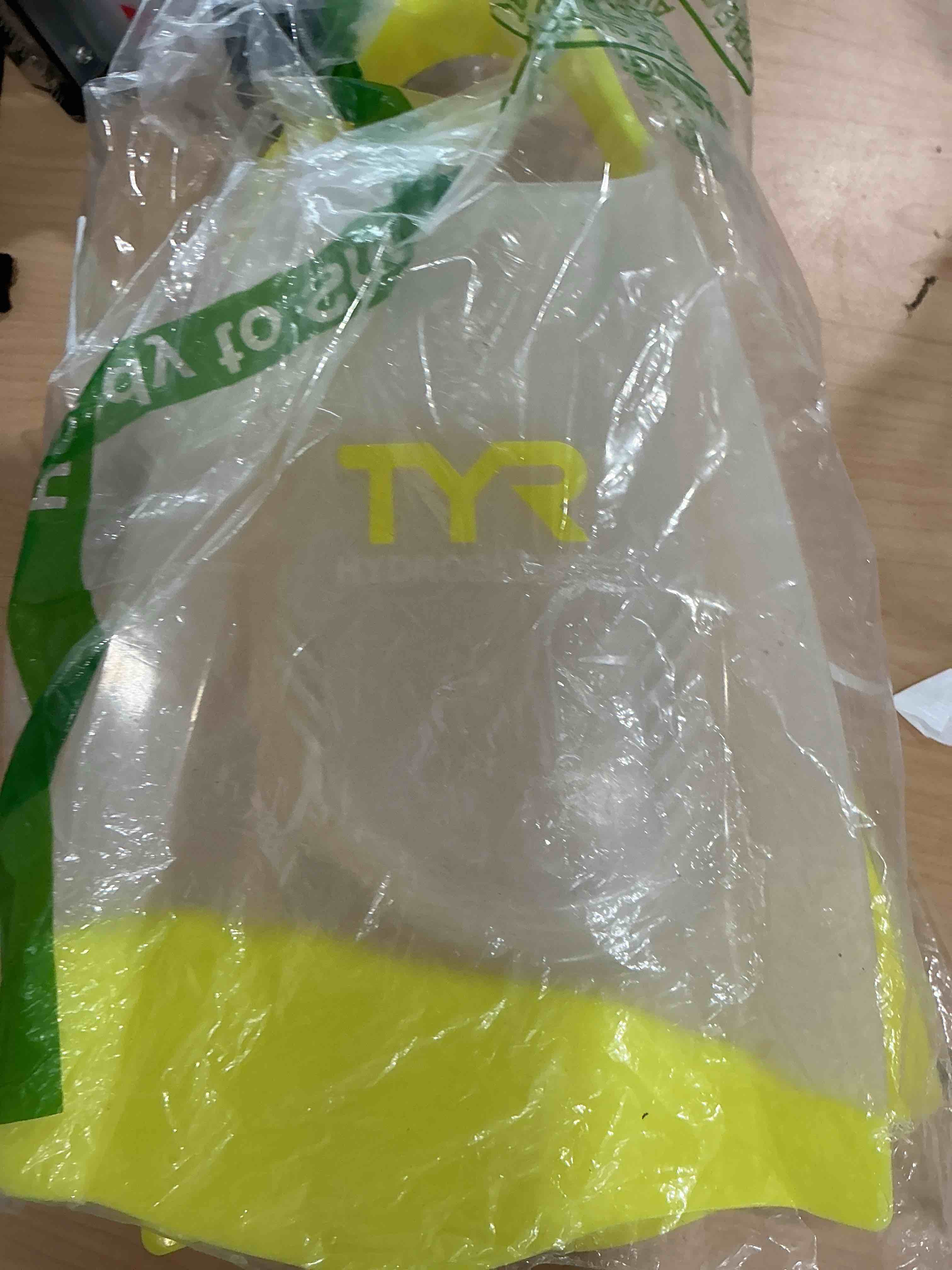 Condition photo showing Good Condition for tyr hydroblade swim training fins