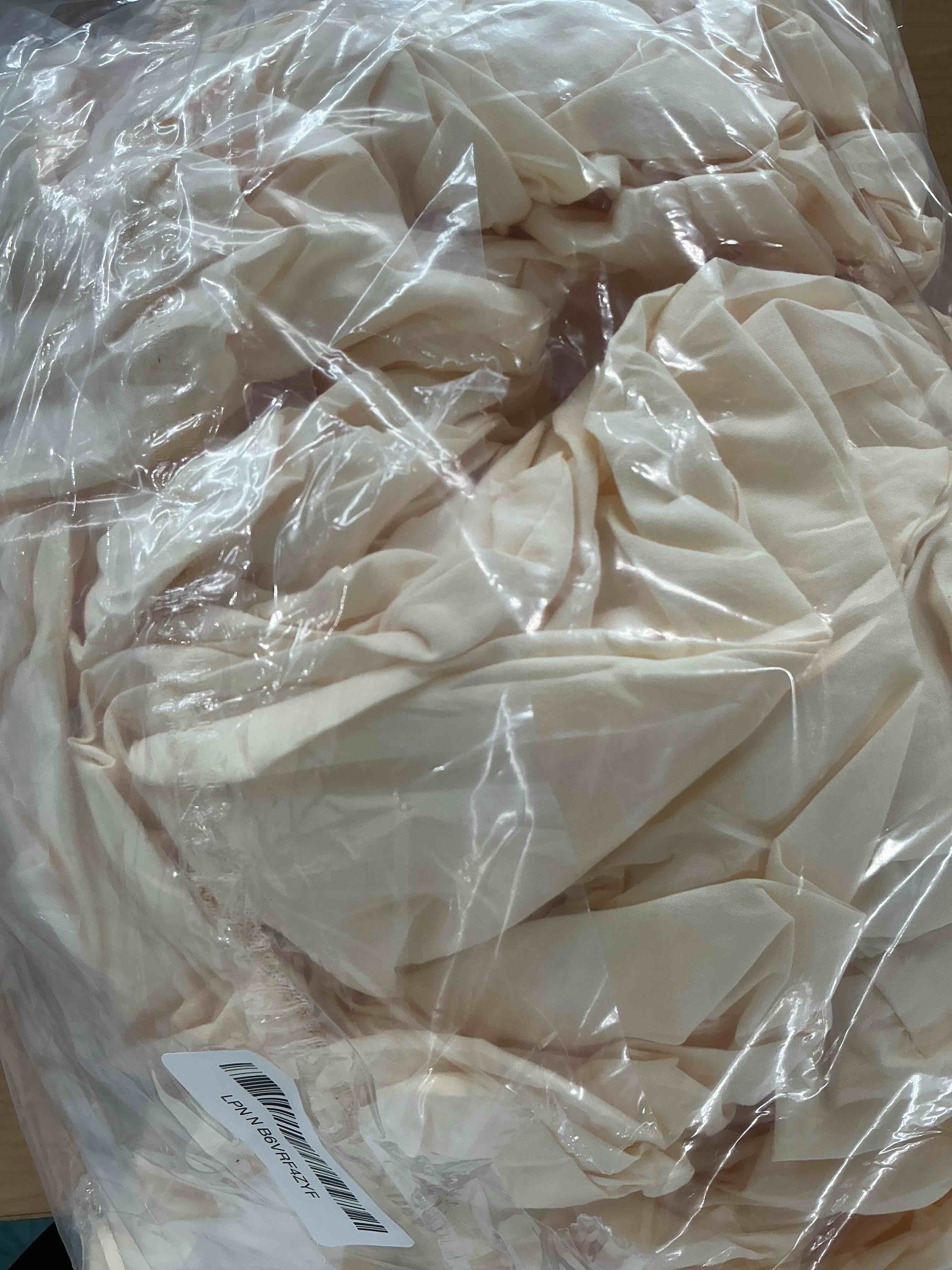 Condition photo showing Good Condition for macarrie 24 pcs face cradle covers for massage table microfiber reusable soft thicker massage table headrest covers bulk oil proof cradle head rest sheets for spa beauty salons(beige)