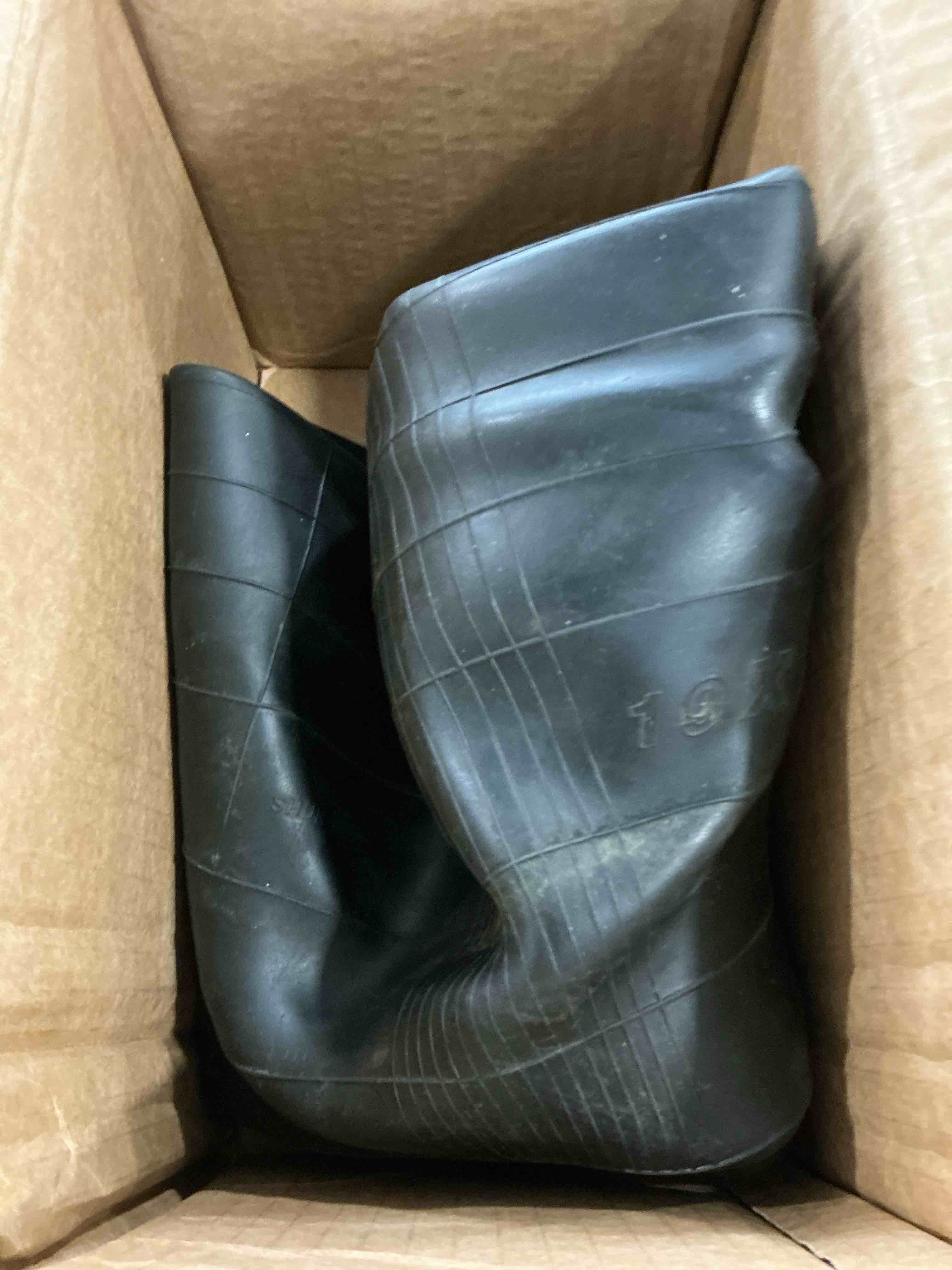 https://s3.amazonaws.com/lotting-images-prod/NonstopDeals/PPE3856459_1775246876781.jpeg