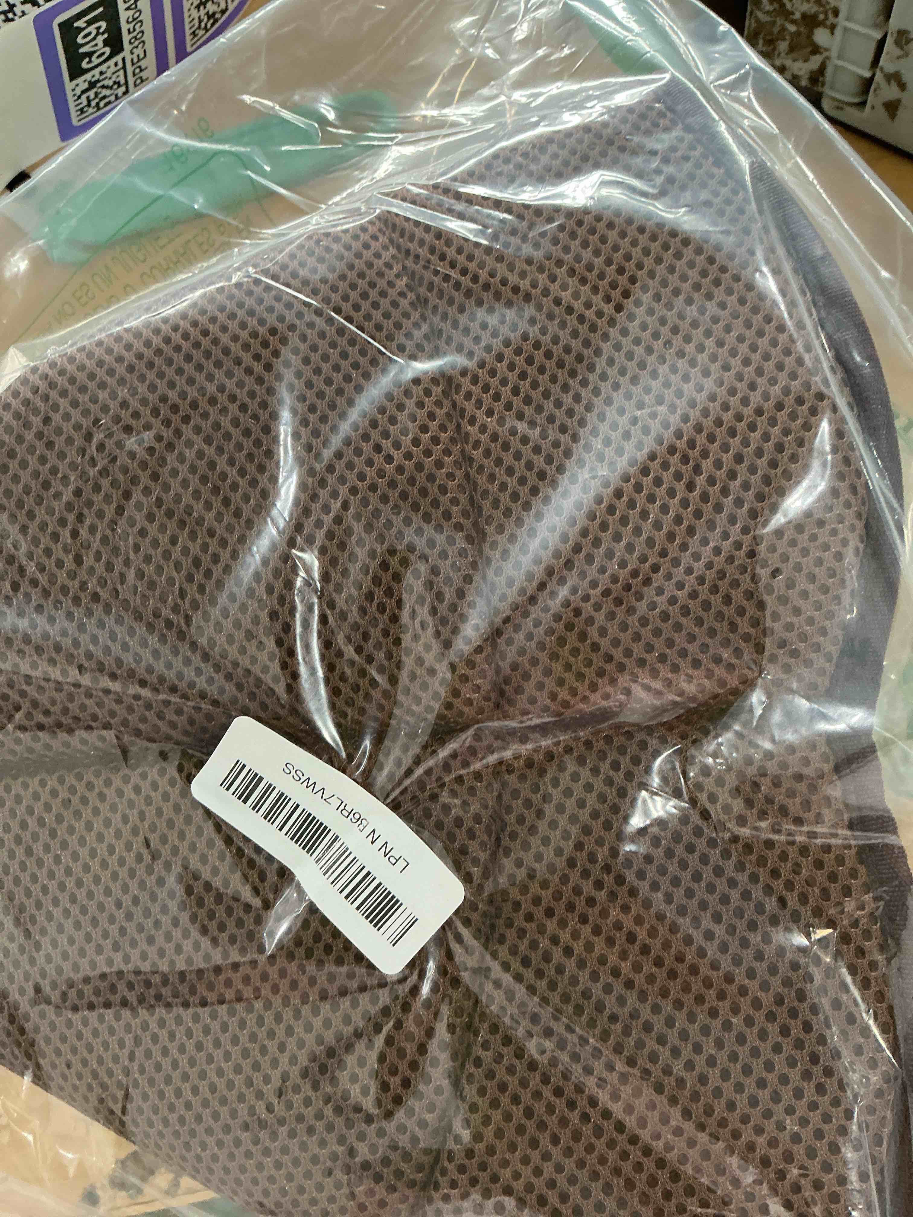 Condition photo showing New/Like New for aofitee dog cone - soft cone for dogs after surgery, comfy cones for large dogs to stop licking, adjustable soft dog cone collar, elizabethan pet e-collar for wound healing, brown large large brown