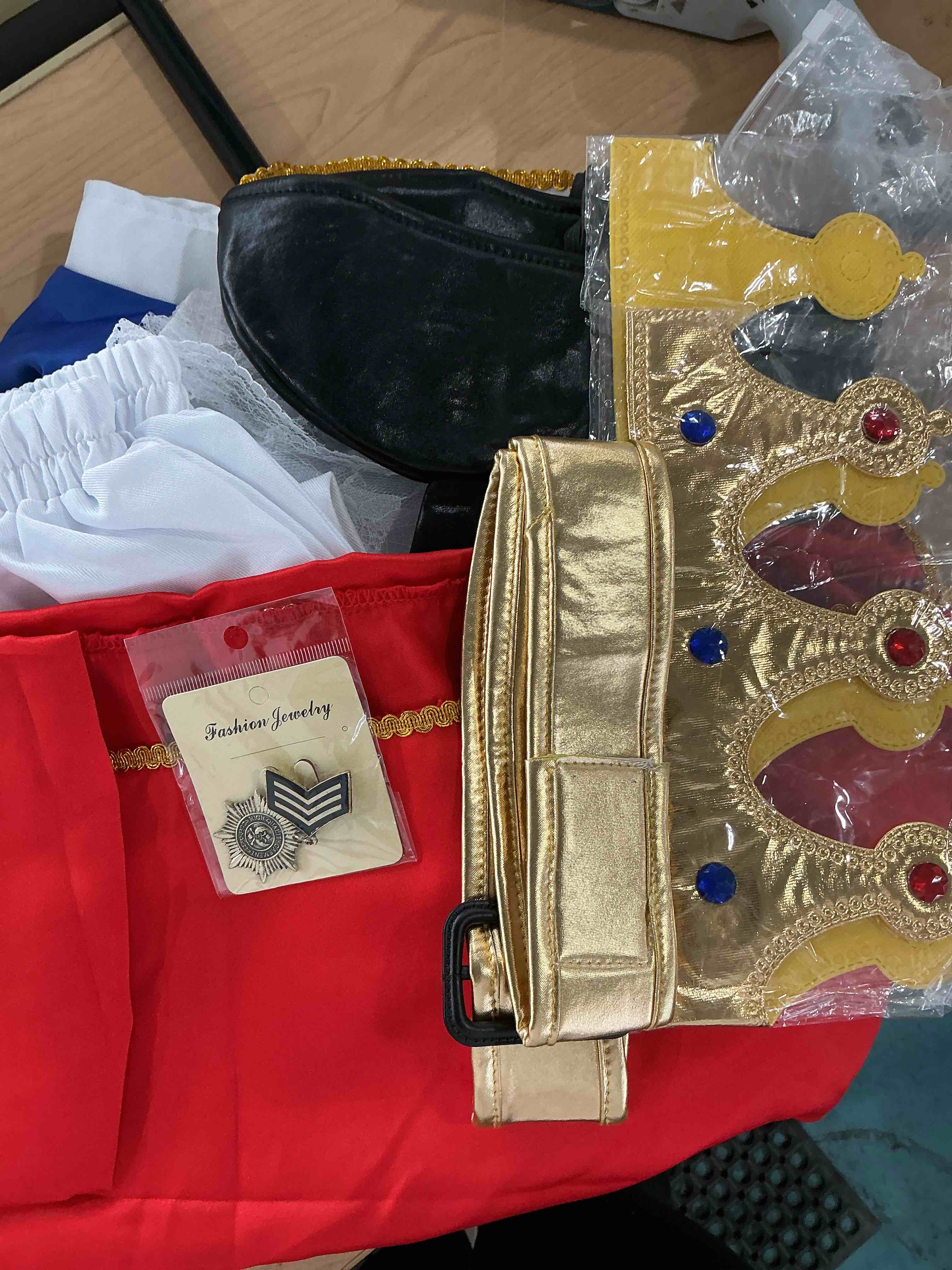Condition photo showing Good Condition for akokvlar 10 pcs prince charming costume for boys medieval royal king outfits for kids white 7-8 years