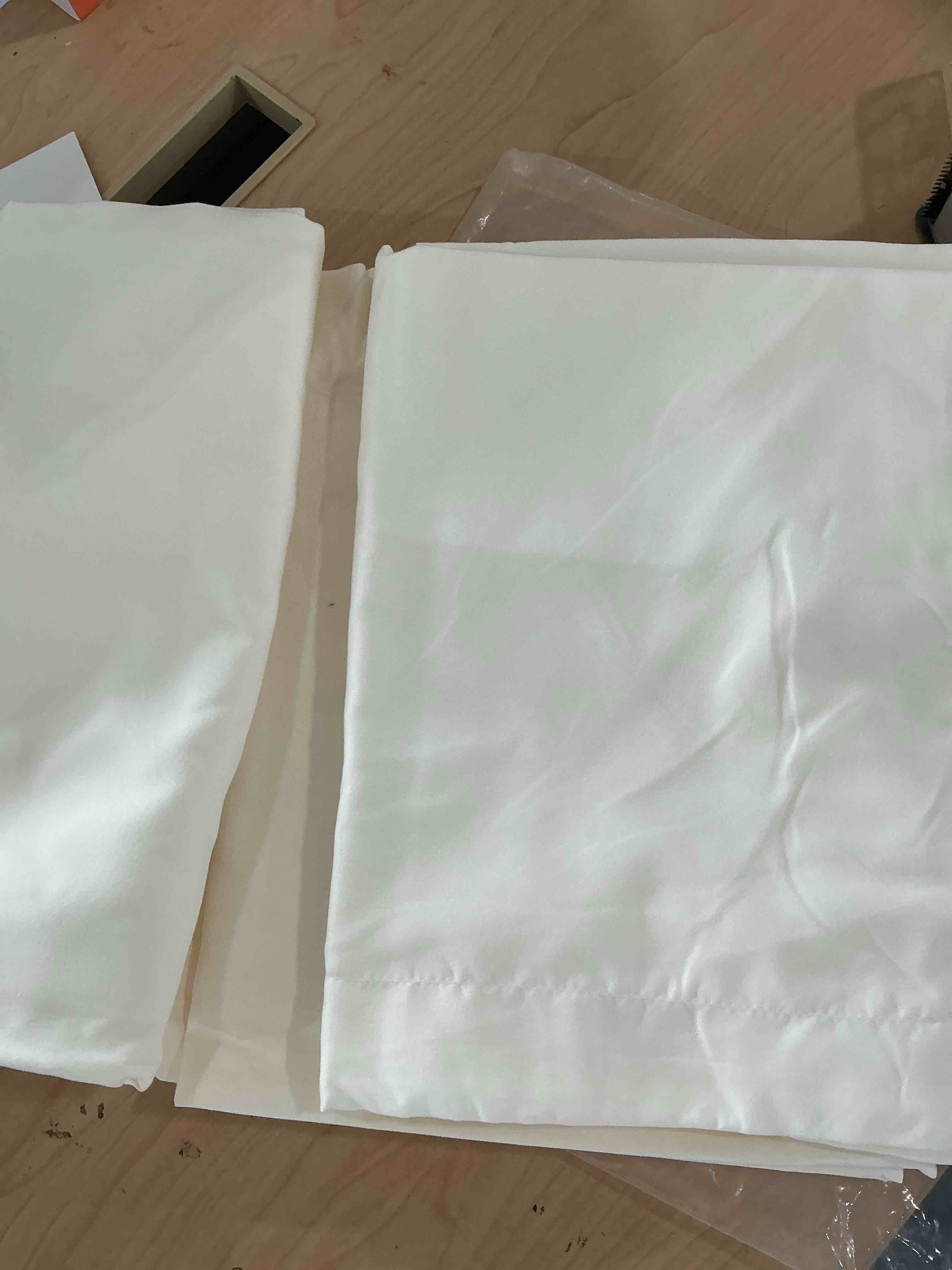 Condition photo showing New/Like New for amwan cream white duvet cover full size soft washed microfiber ivory duvet cover with zipper closure boho 3 pieces bedding set off white comforter cover 1 cream duvet cover 80”x90” with 2 pillowcases full (80"x90") cream white