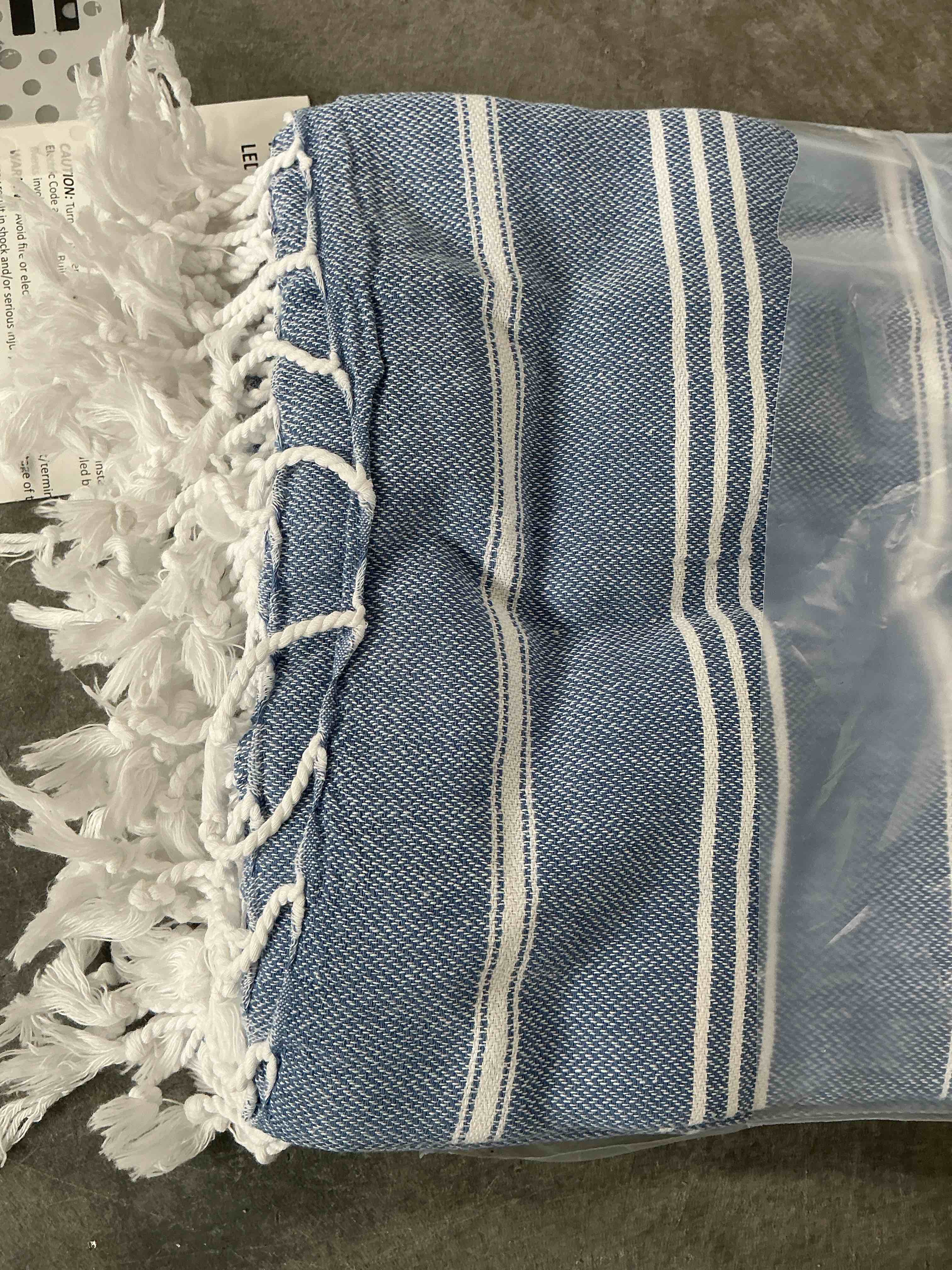 Condition photo showing New/Like New for cacala turkish hand towels with hanging loop (23 x 36) set of 4-100% cotton kitchen towel quick dry prewashed for soft feel decorative towels for gym, yoga, bath and kitchen - grey blue 4 piece hand towel set grey blue