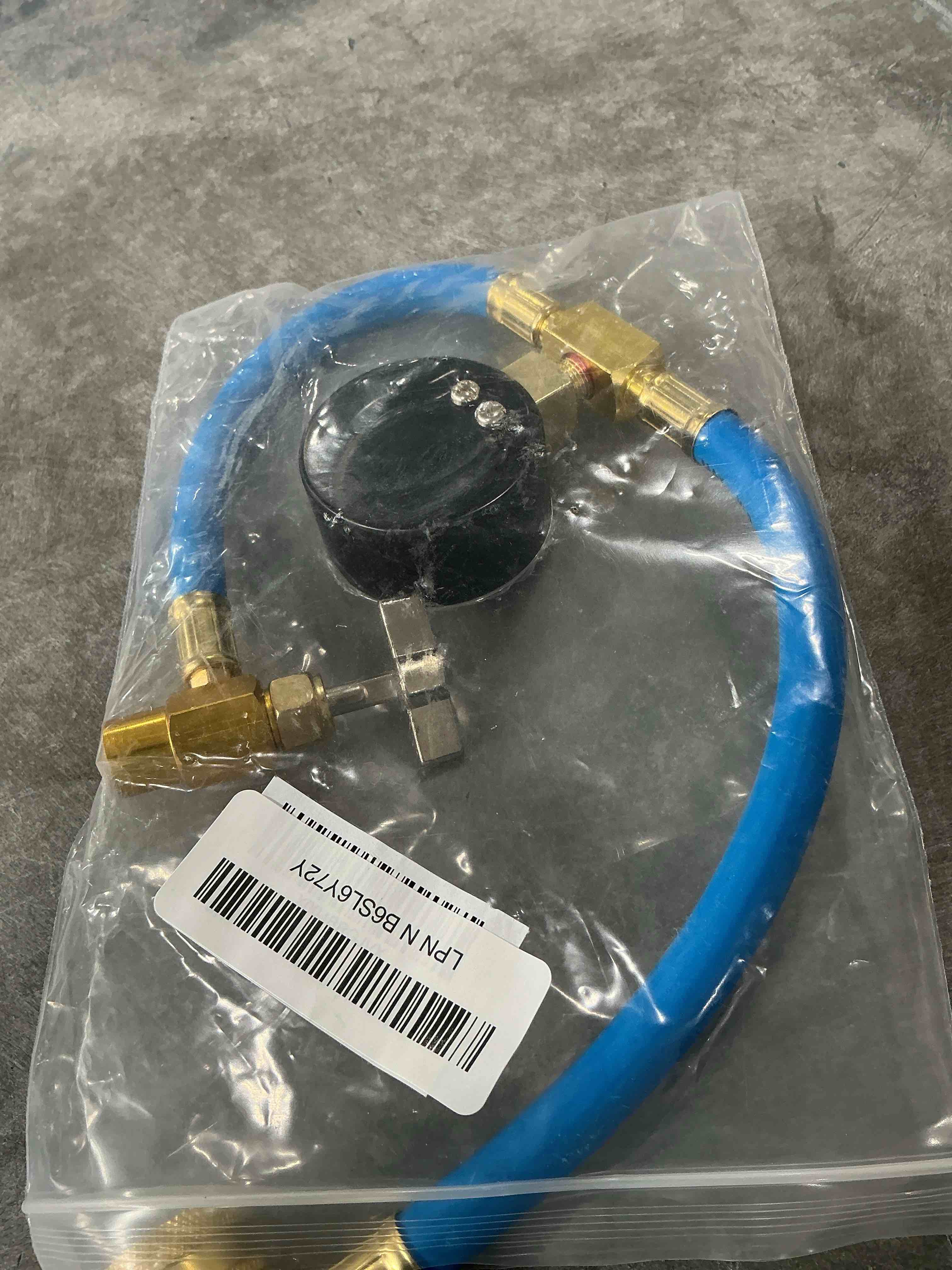 Condition photo showing Good Condition for r134a refrigerant charge hose kit, 18.1" r134a ac refrigerant charging hose with gauge, auto a/c refrigerant dispensing valve recharge nylon hose kit, car accessories (46cm) 18.1" (46cm)