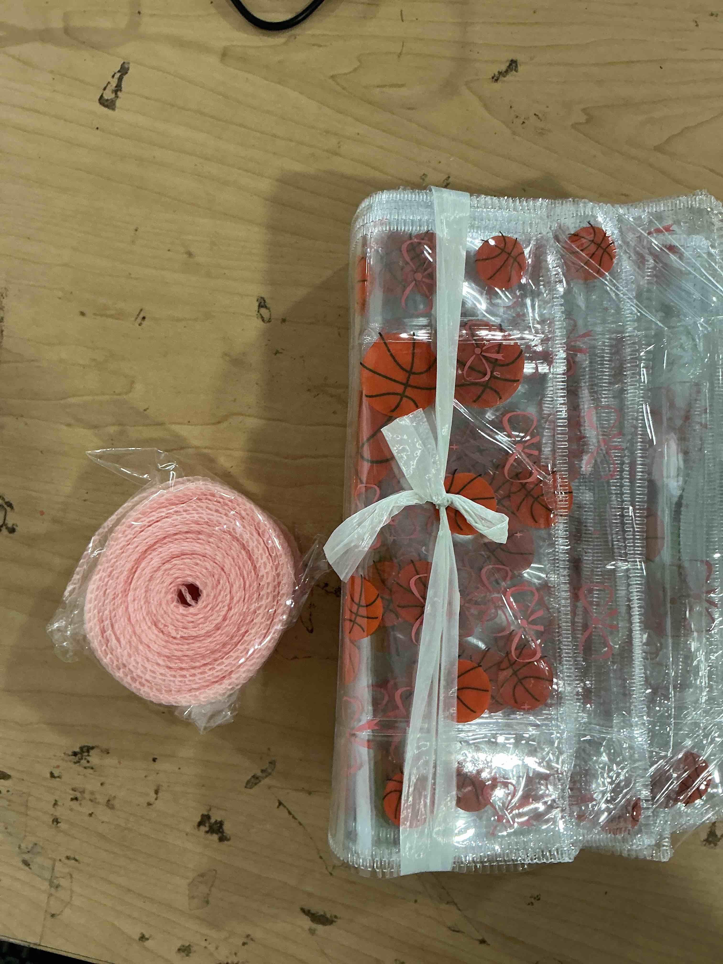 Condition photo showing New/Like New for sweetude 24 pcs classic basketball clear treat bags with handles bulk basketball goodie bags sport theme party gift favor with pink bow ribbon for girl youth team snack birthday gifts 7.9 x 7.9 inch