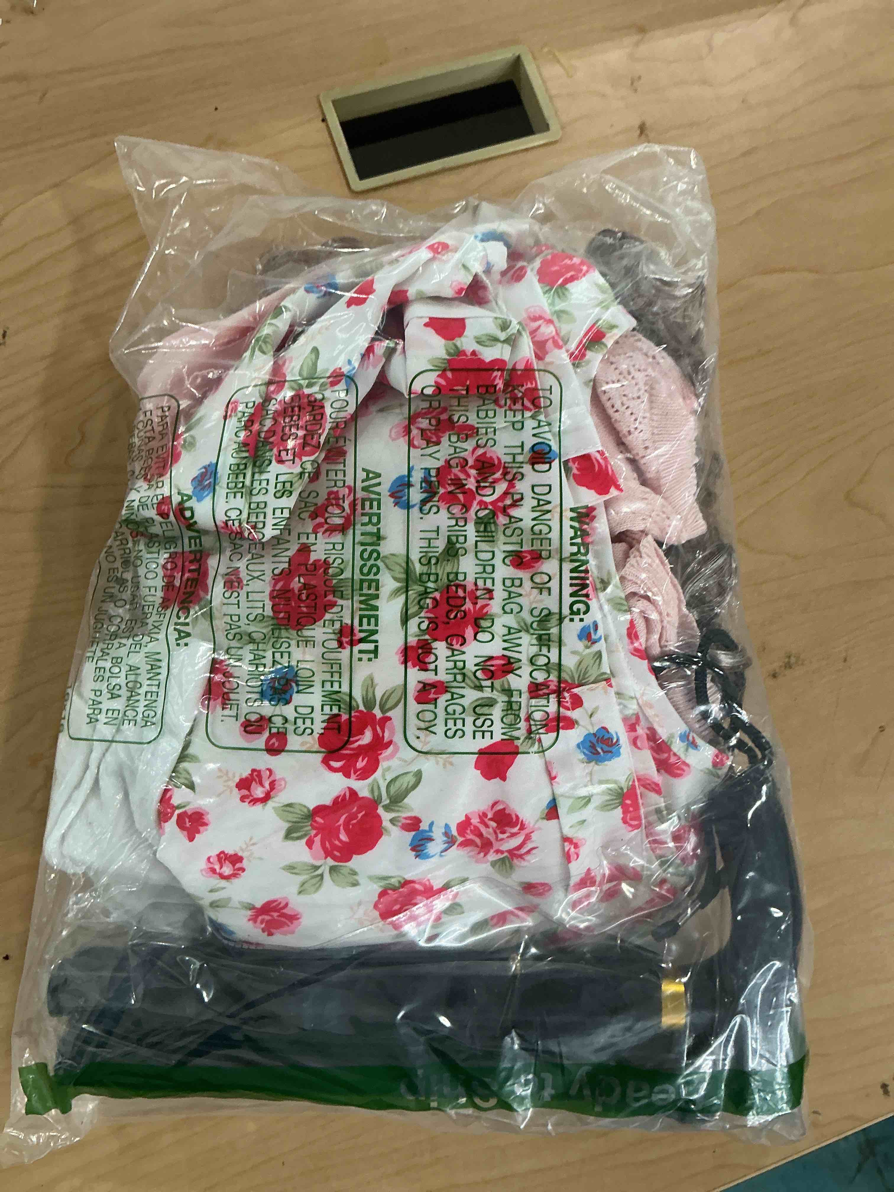 Condition photo showing Good Condition for 100 days of school costume for girls, old lady costume for kids, granny grandma dress up pink-set 2 3-4yr