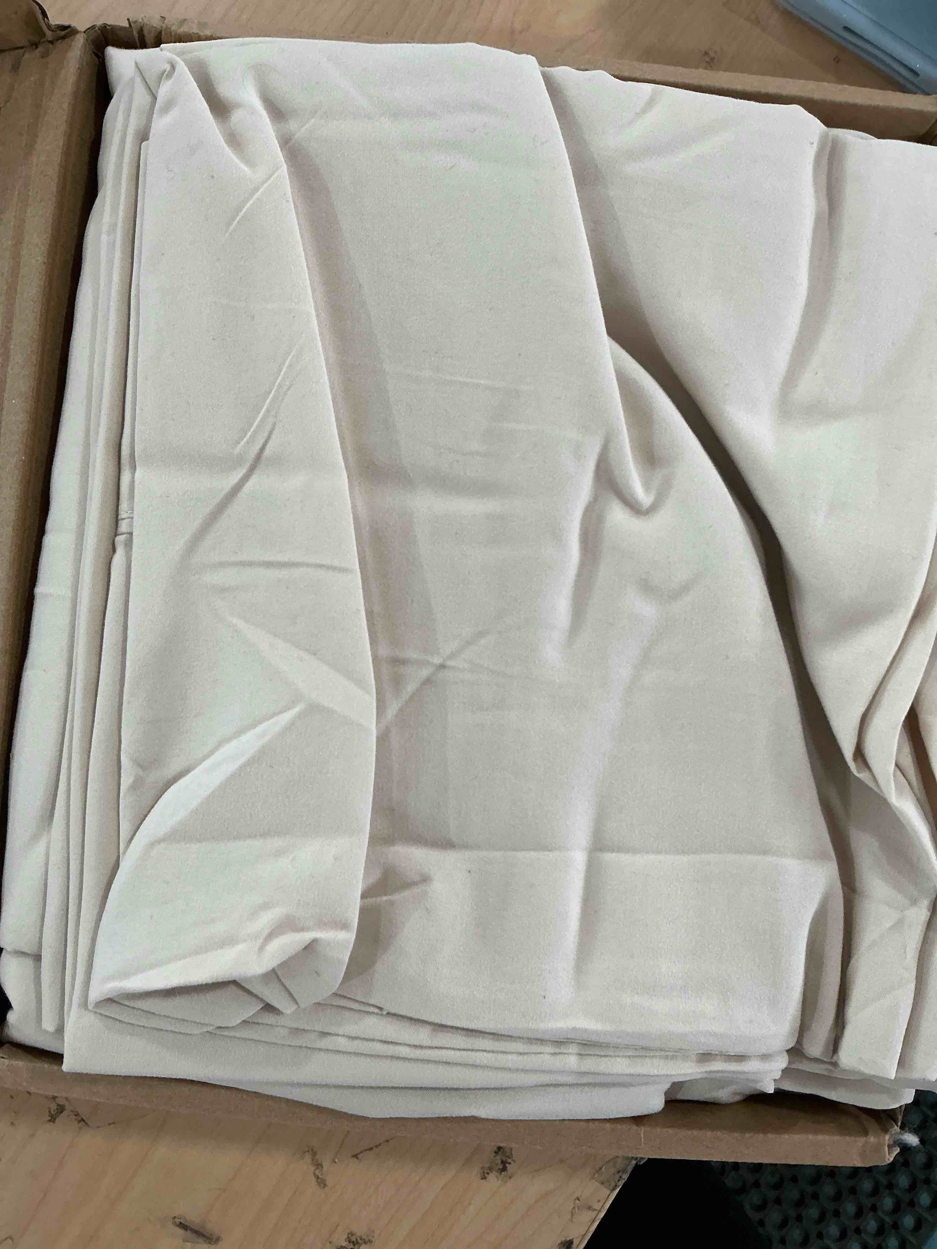 Condition photo showing New/Like New for amazon basics lightweight, wrinkle-free, breathable microfiber 4 piece bed sheet set with 14-inch deep pockets, full, beige, solid beige full