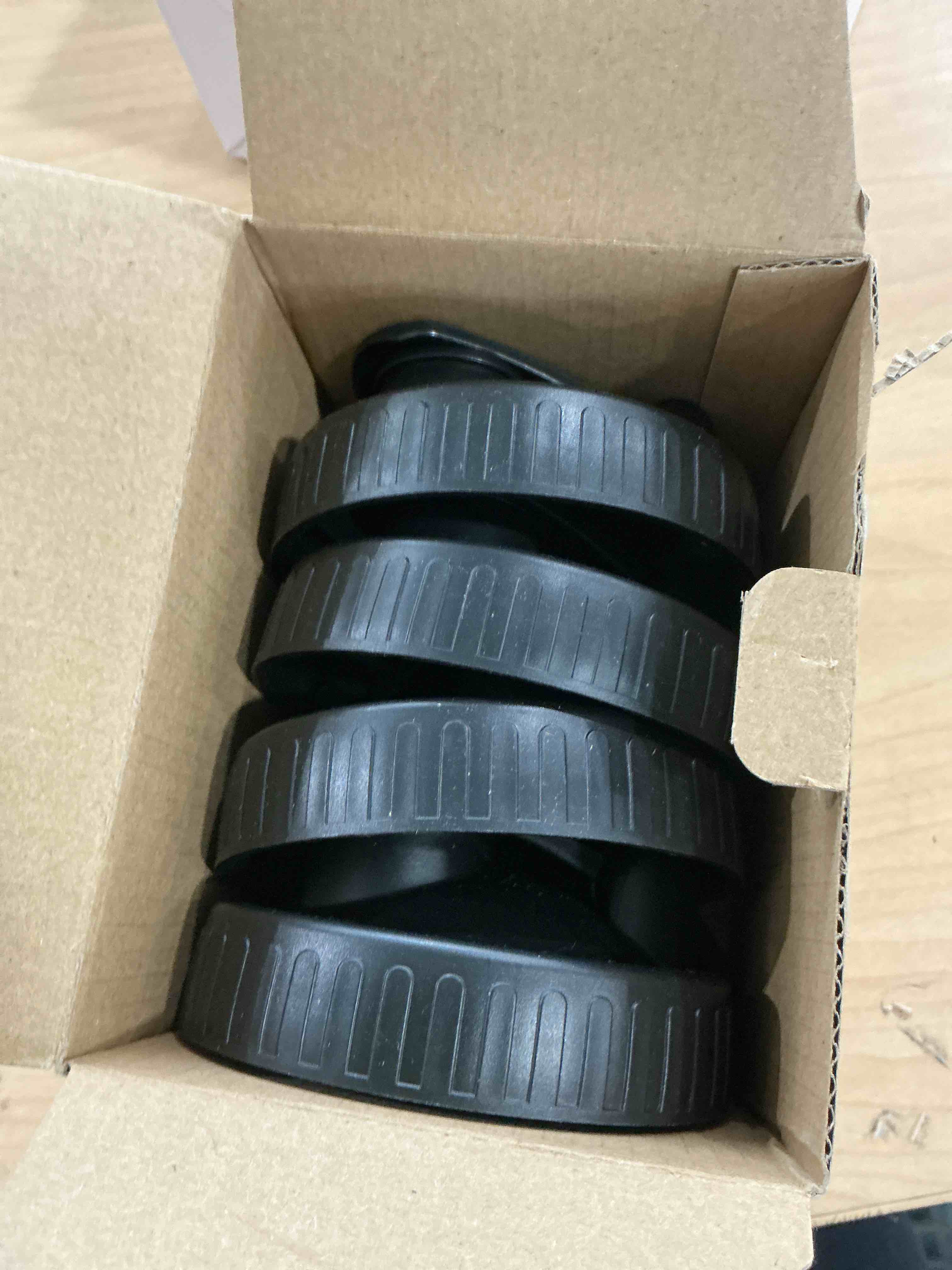 Condition photo showing Good Condition for pour spout lids for ball wide mouth mason jars, airtight canning jar flip cap top lid for drinking, salad, dressing pouring, leak-proof, pack of 4 wide mouth(3.4in) black 4 pcs