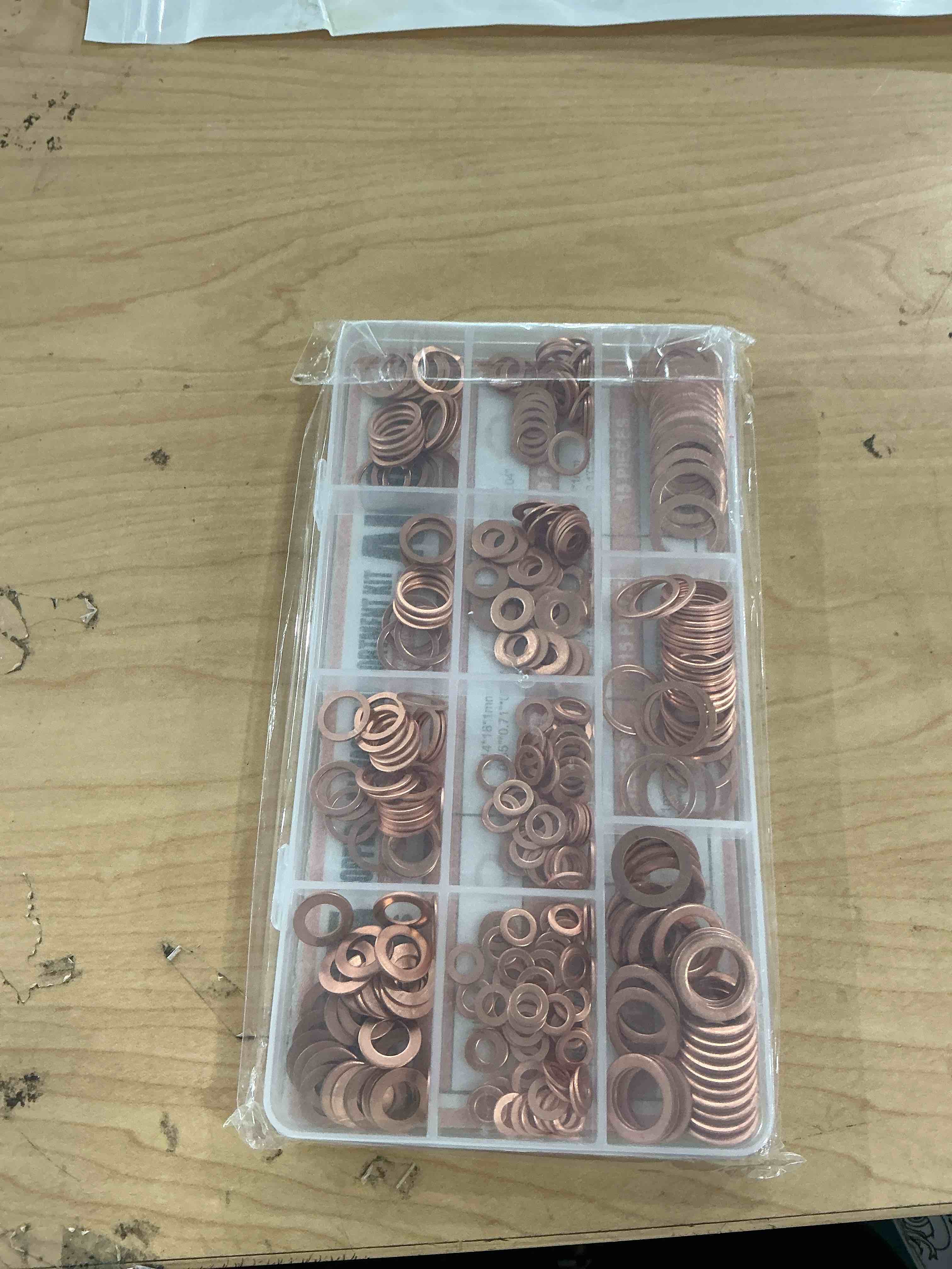 Condition photo showing Good Condition for 325 pcs, 10 sizes, premium copper metric sealing crush washers assortment kit, upgraded flat ring oil drain plug crush washer gasket seal assortment set, banjo bolt washer for automotive, motorcycles copper_washers_325pcs