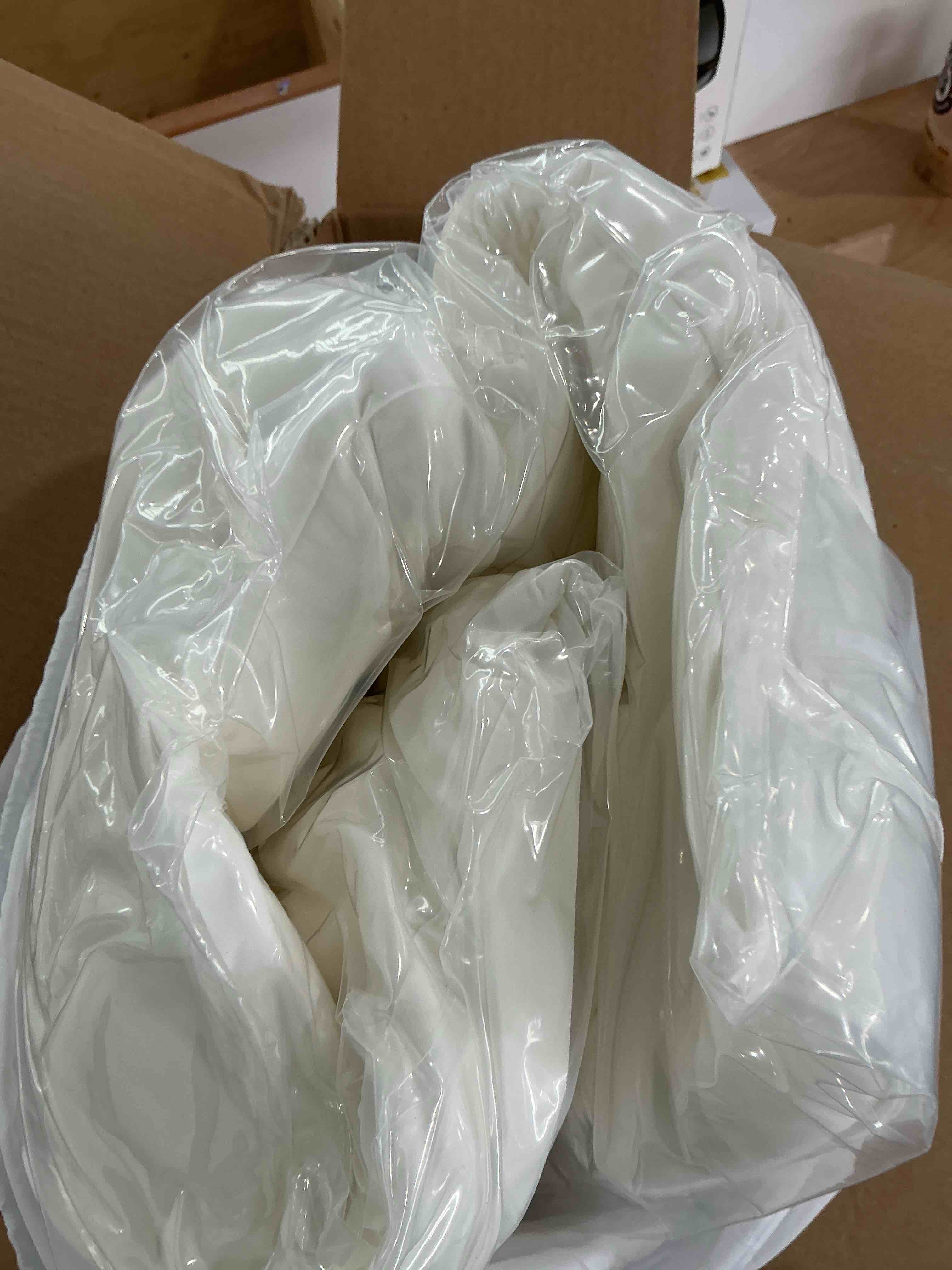 Condition photo showing New/Like New for marshmalloo cooling pillow, premium microplush filling, breathable cover, standard, queen, & king sizes (soft, queen) soft queen