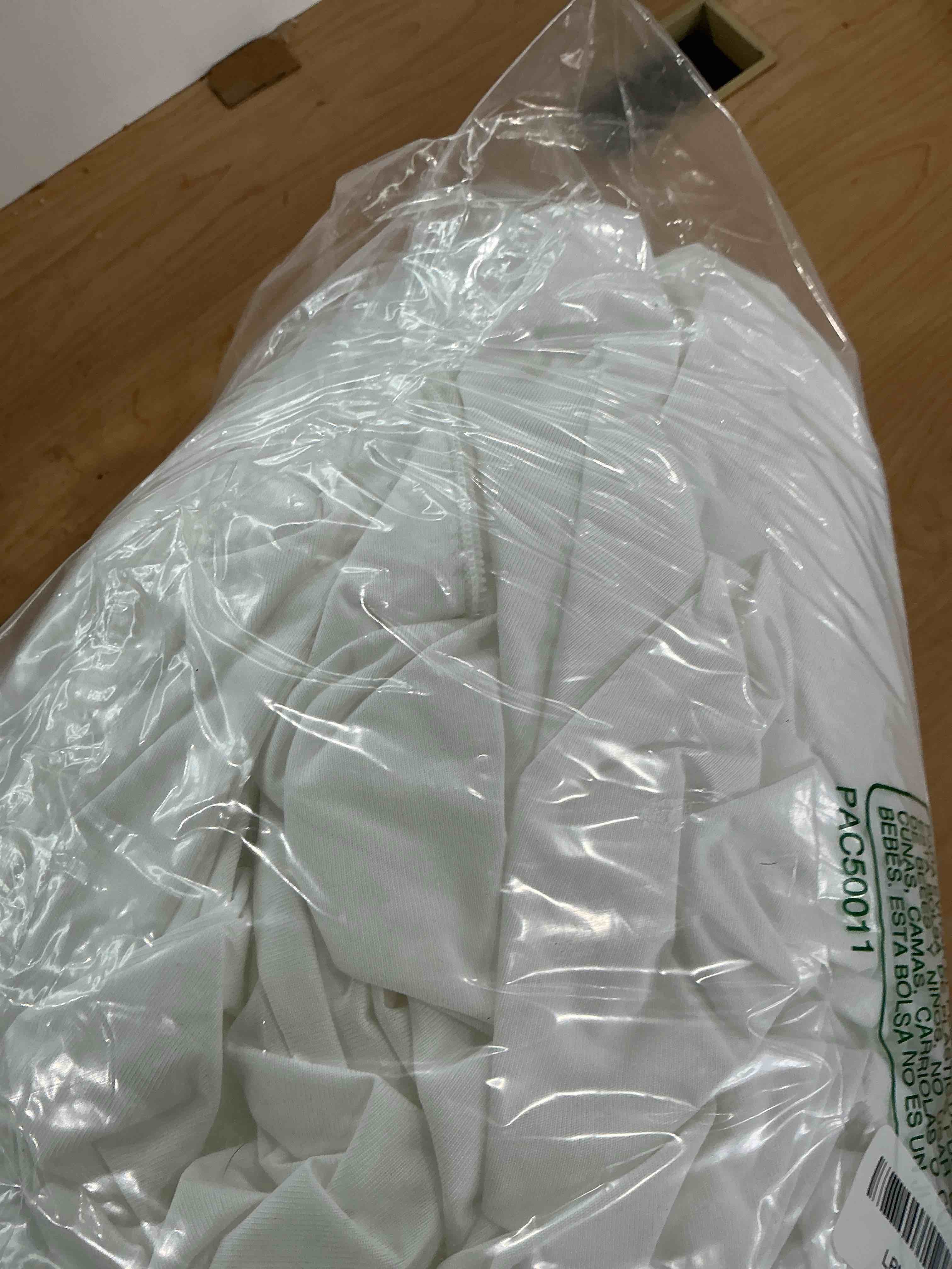 Condition photo showing Good Condition for bamboo rayon mattress protector with zipper +1 pillow protector - 100% waterproof cooling twin size cover - ultra soft fabric breathable noiseless mattress pad covers zippered encasement