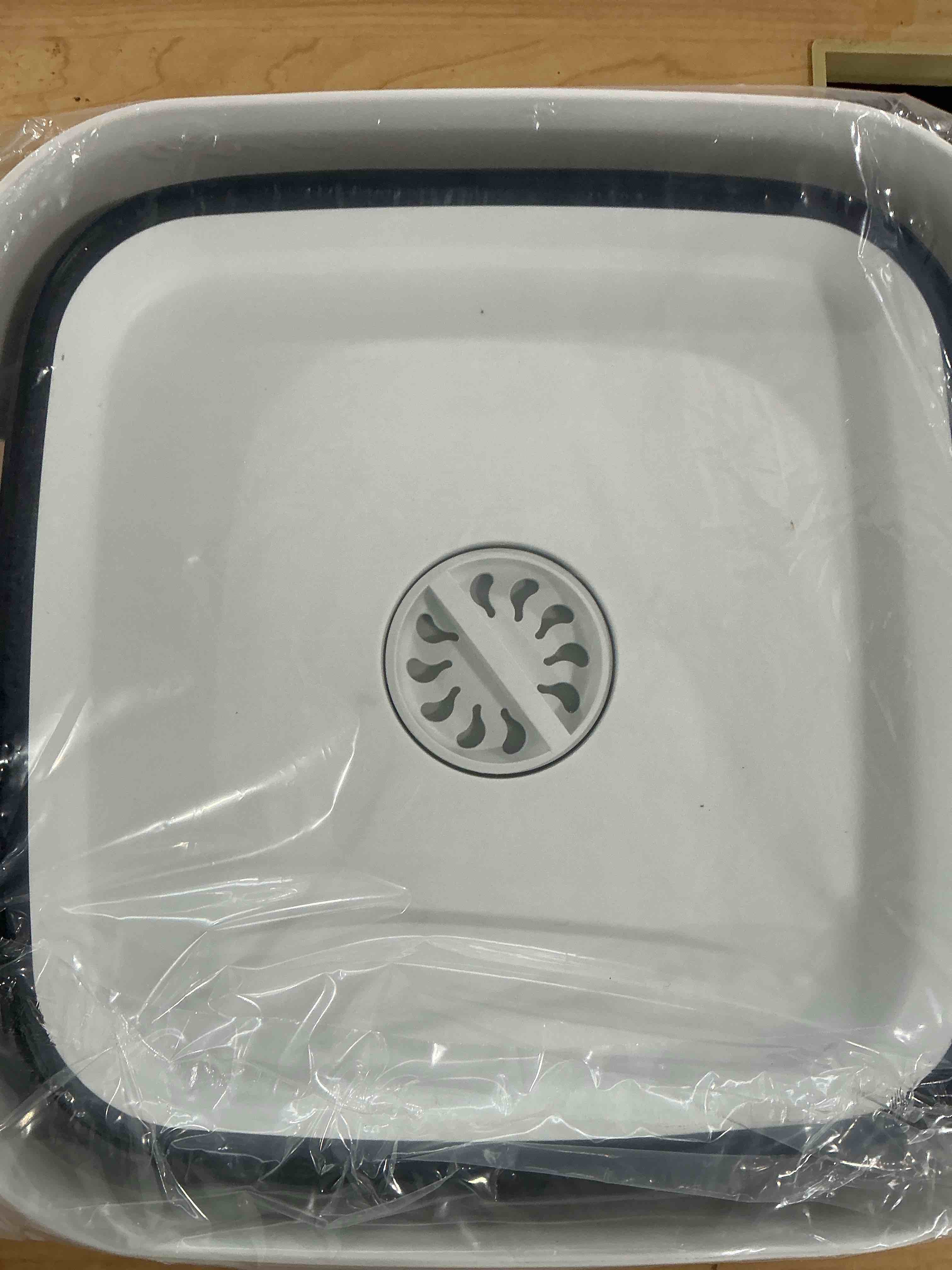 Condition photo showing Good Condition for collapsible wash basin for baby bottles - 2.4 gallons portable wash bin for rv camping sink, space-saving dish tub.laundry & utility room sinks (navy blue)
