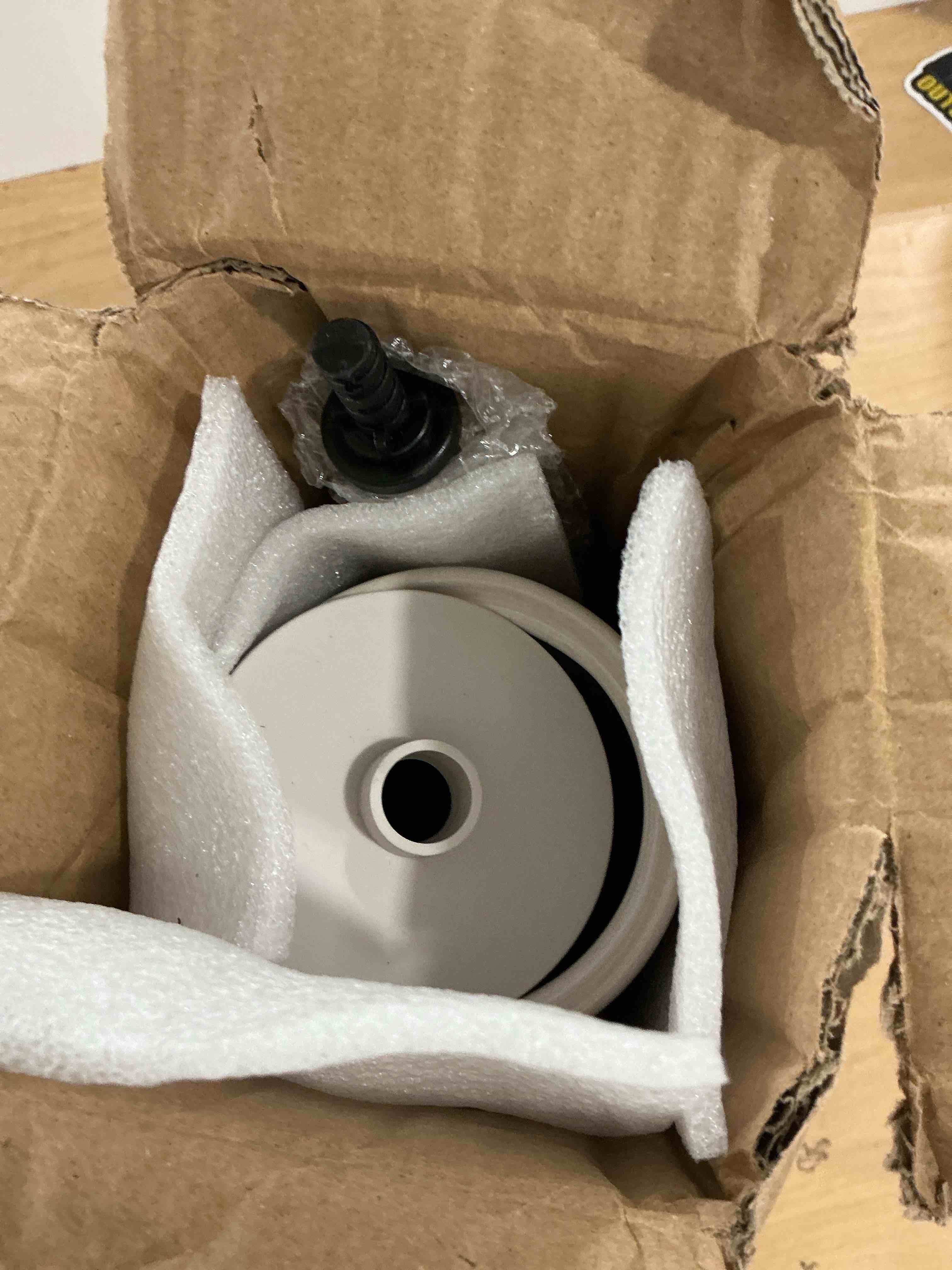 Condition photo showing Good Condition for matt white ceramic toilet brush and holder set, durable bristles non scratch toilet, long stainless steel handle, freestanding toilet bowl cleaners brush, scrubber brush for toilet set/1 matt white