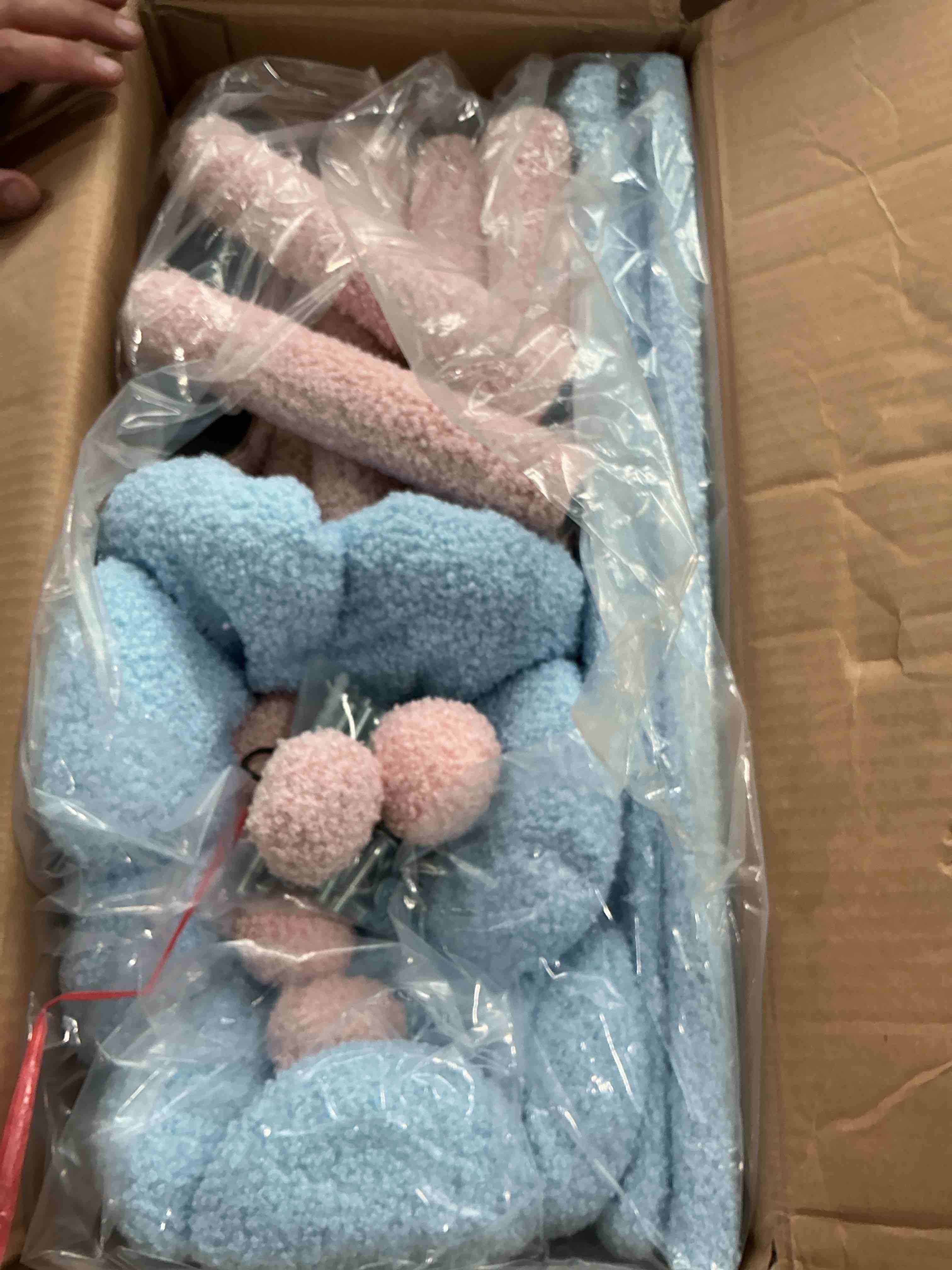 Condition photo showing Brand New for large cat tower for large cats swivel covered scratching posts