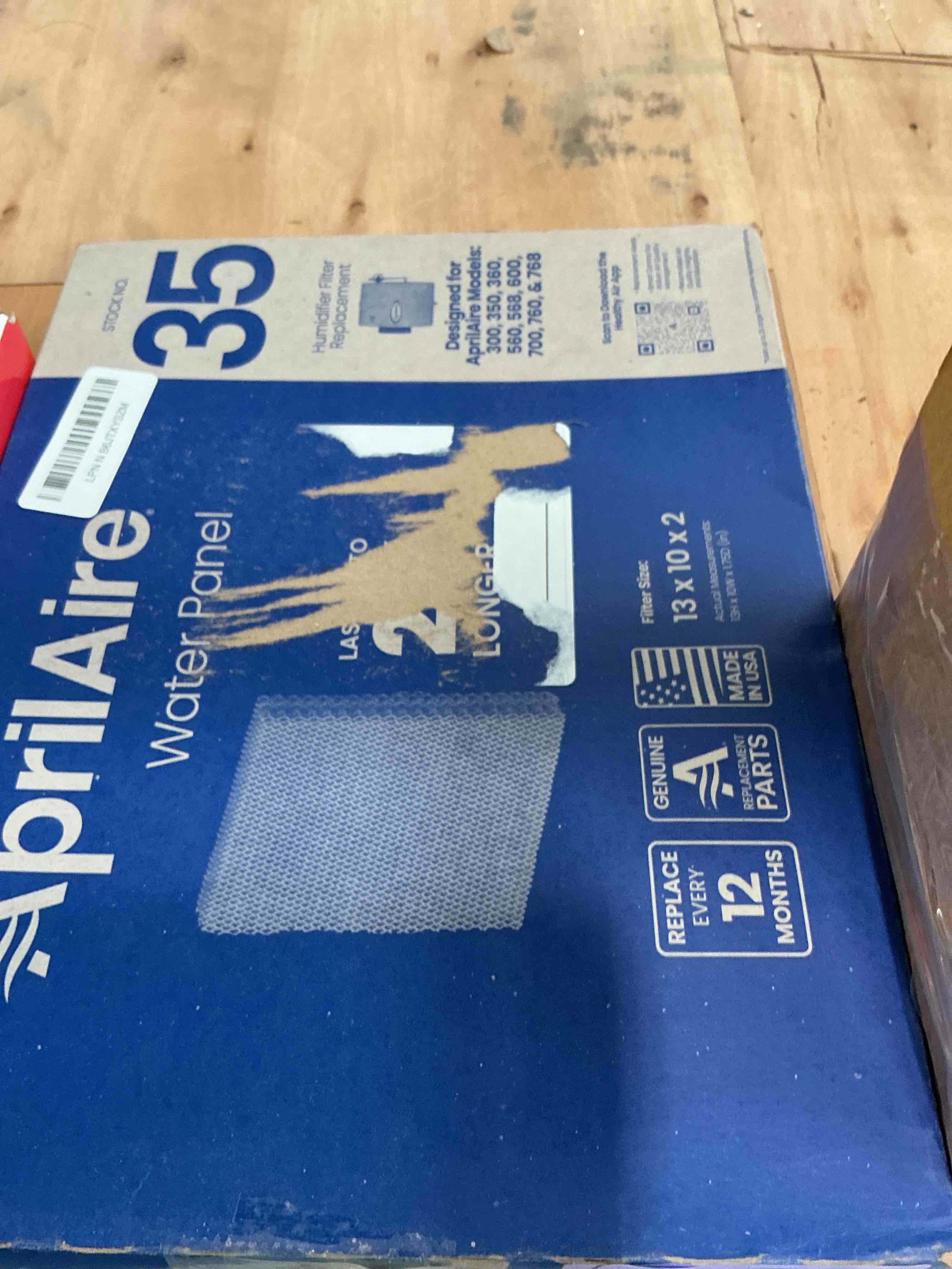 Condition photo showing New/Like New for aprilaire 35 water panel humidifier filter replacement for aprilaire whole-house humidifier models 300, 350, 360, 560, 560a, 568, 600, 600a, 600m, 700, 700a, 700m, 760, 760a, 768 (pack of 1) water panel / humidifier filter 1