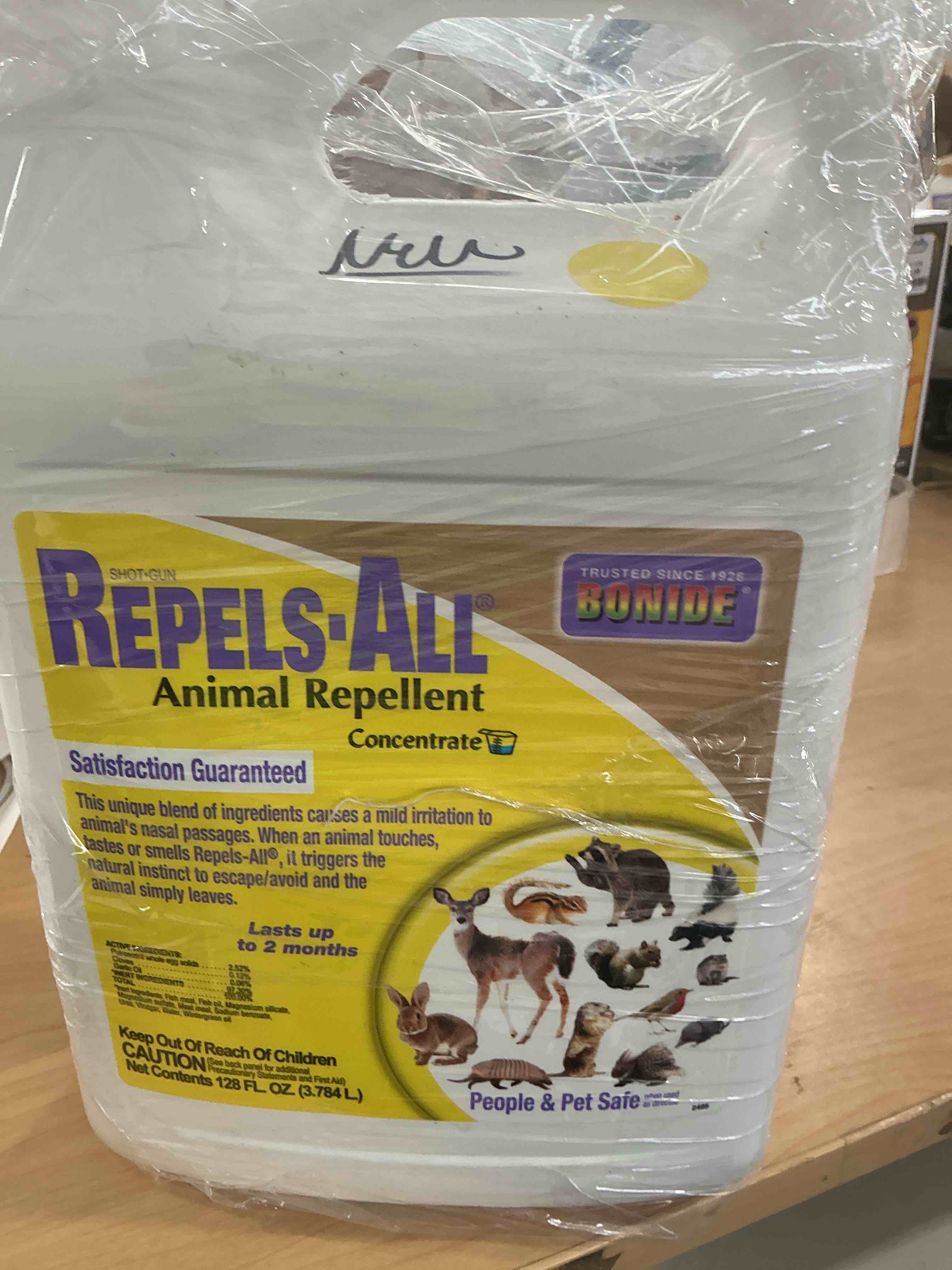 Condition photo showing New/Like New for bonide repels-all animal repellent, 128 oz concentrate for outdoor pest control, deter deer from garden, people & pet safe