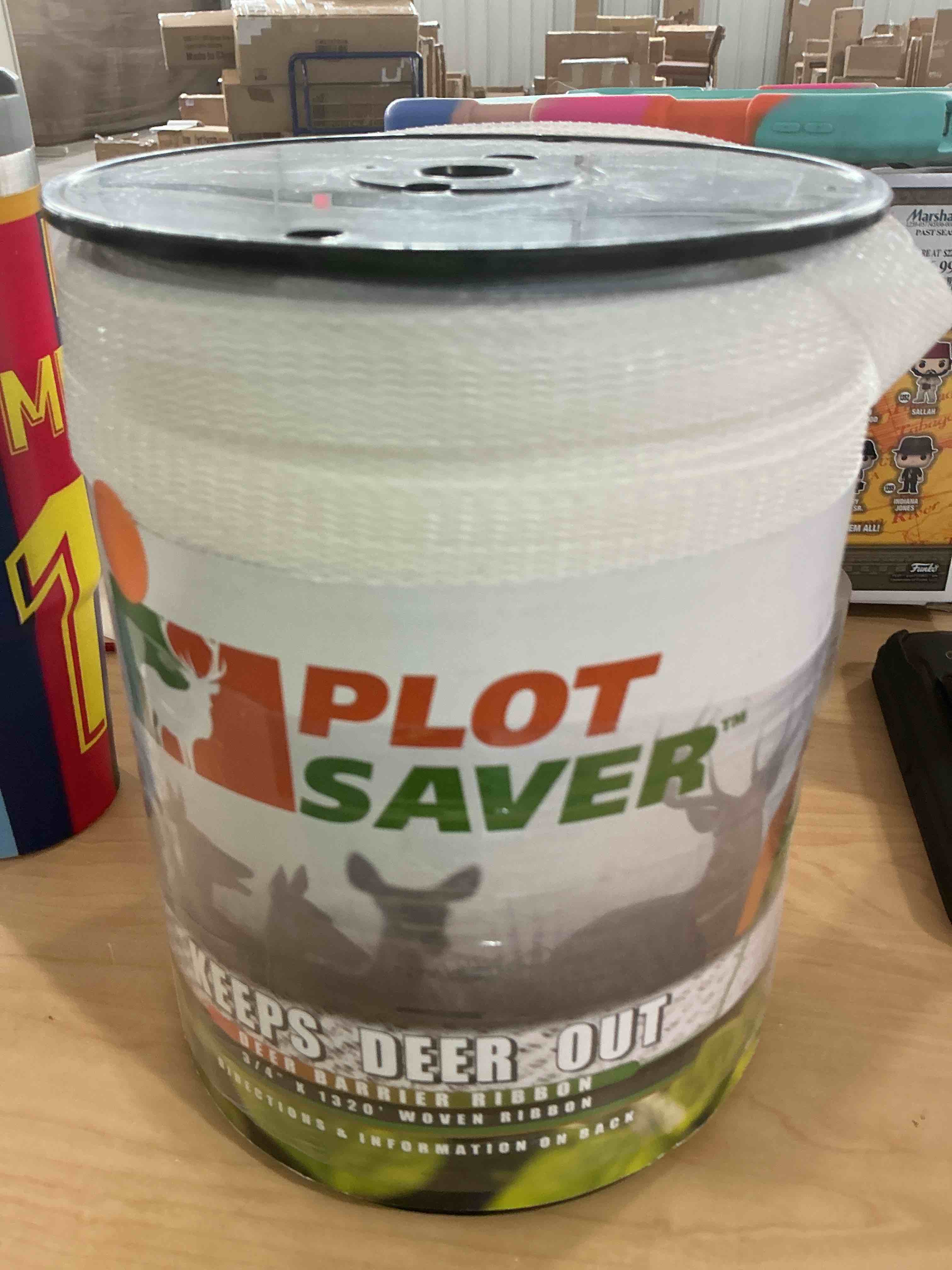 Condition photo showing New/Like New for messina wildlife rbw-132 3/4-inch by 1320-foot deer repellent white ribbon