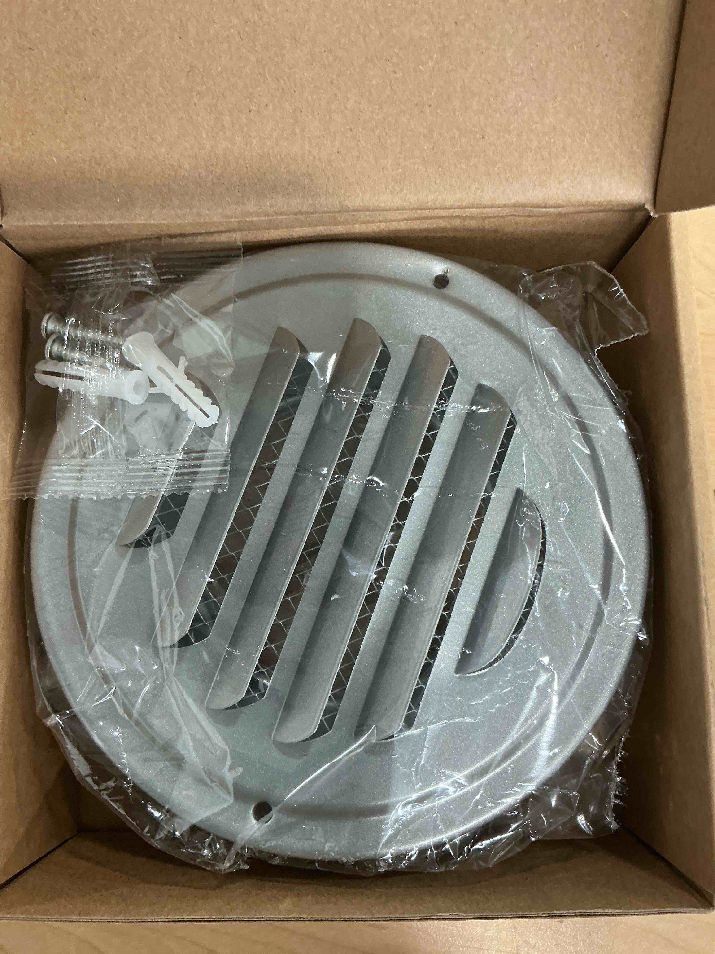 Condition photo showing New/Like New for 4'' shiny silver paint stainless steel air vents, louvered grille cover vent hood flat ducting ventilation air vent wall air outlet with fly screen mesh for house (4 inch shiny silver paint cover)