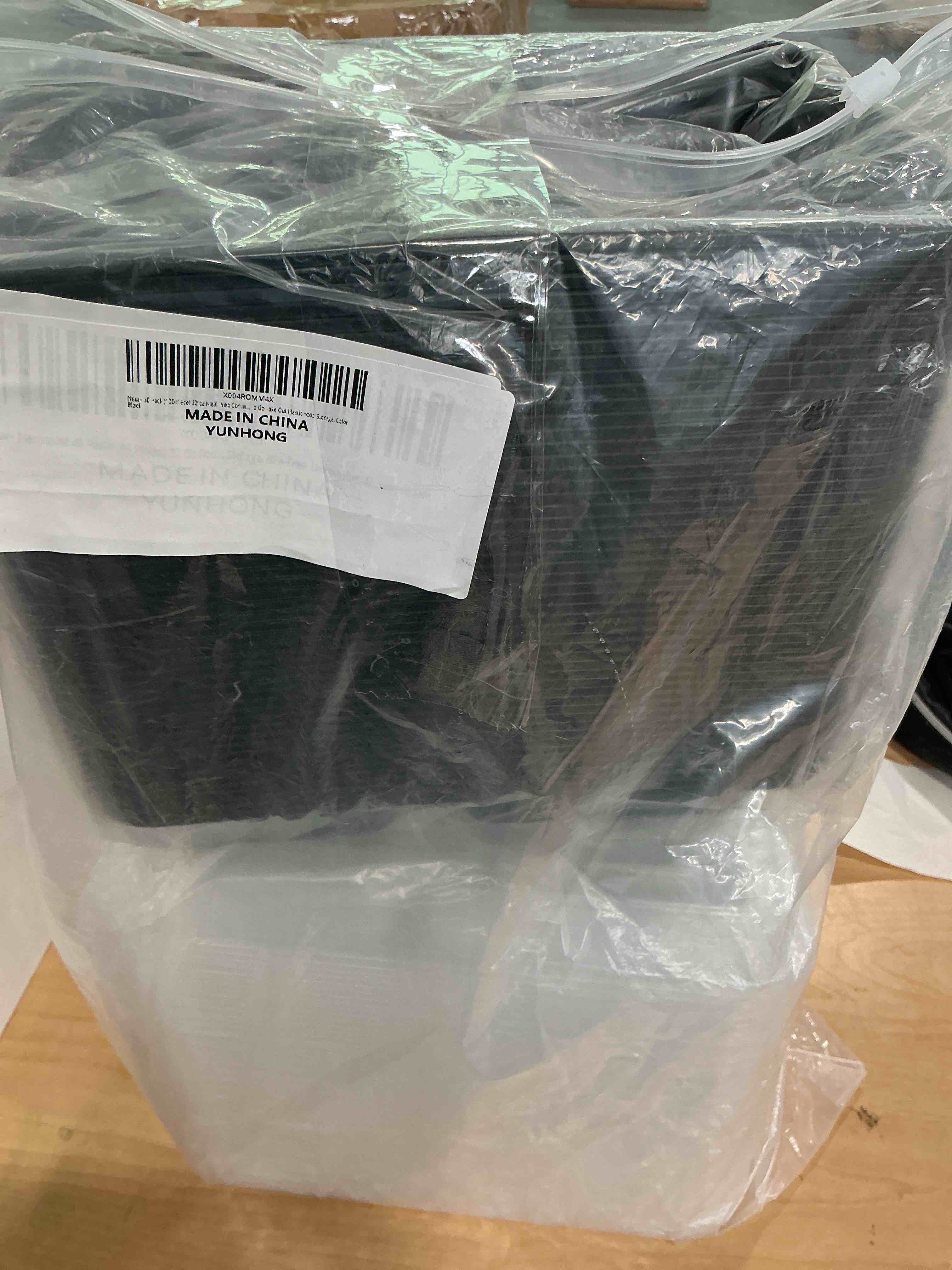 Condition photo showing New/Like New for professional 32oz meal prep containers - 50-pack (100 pcs) 2-compartment with lids, secure seal, microwave/freezer/dishwasher safe - bulk black food storage #6828