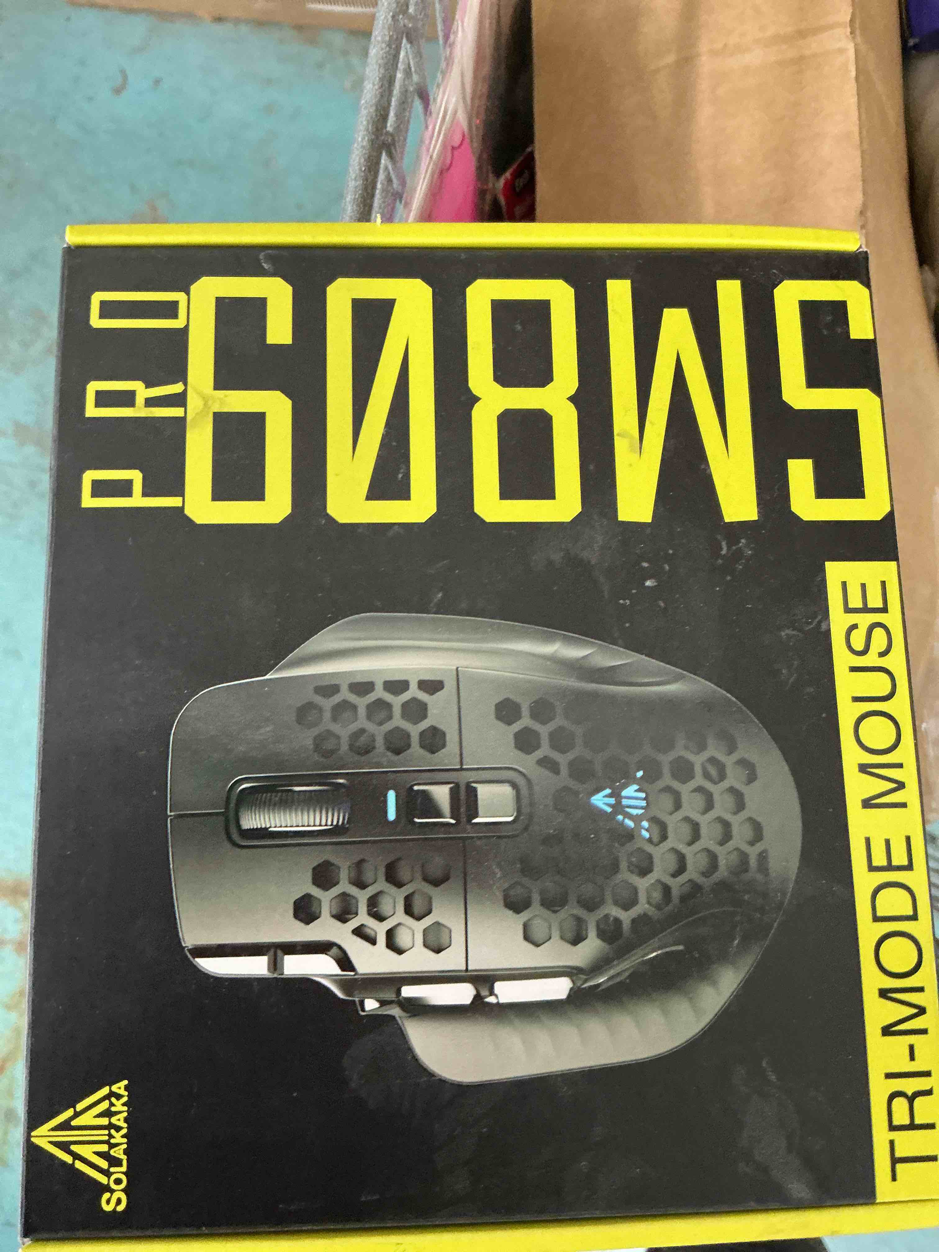 Condition photo showing Good Condition for solakaka sm809 pro gaming mouse with 9 side buttons,24000 dpi rgb mouse for gamer,16 programmable macros mmo mouse,black 1-black wireless