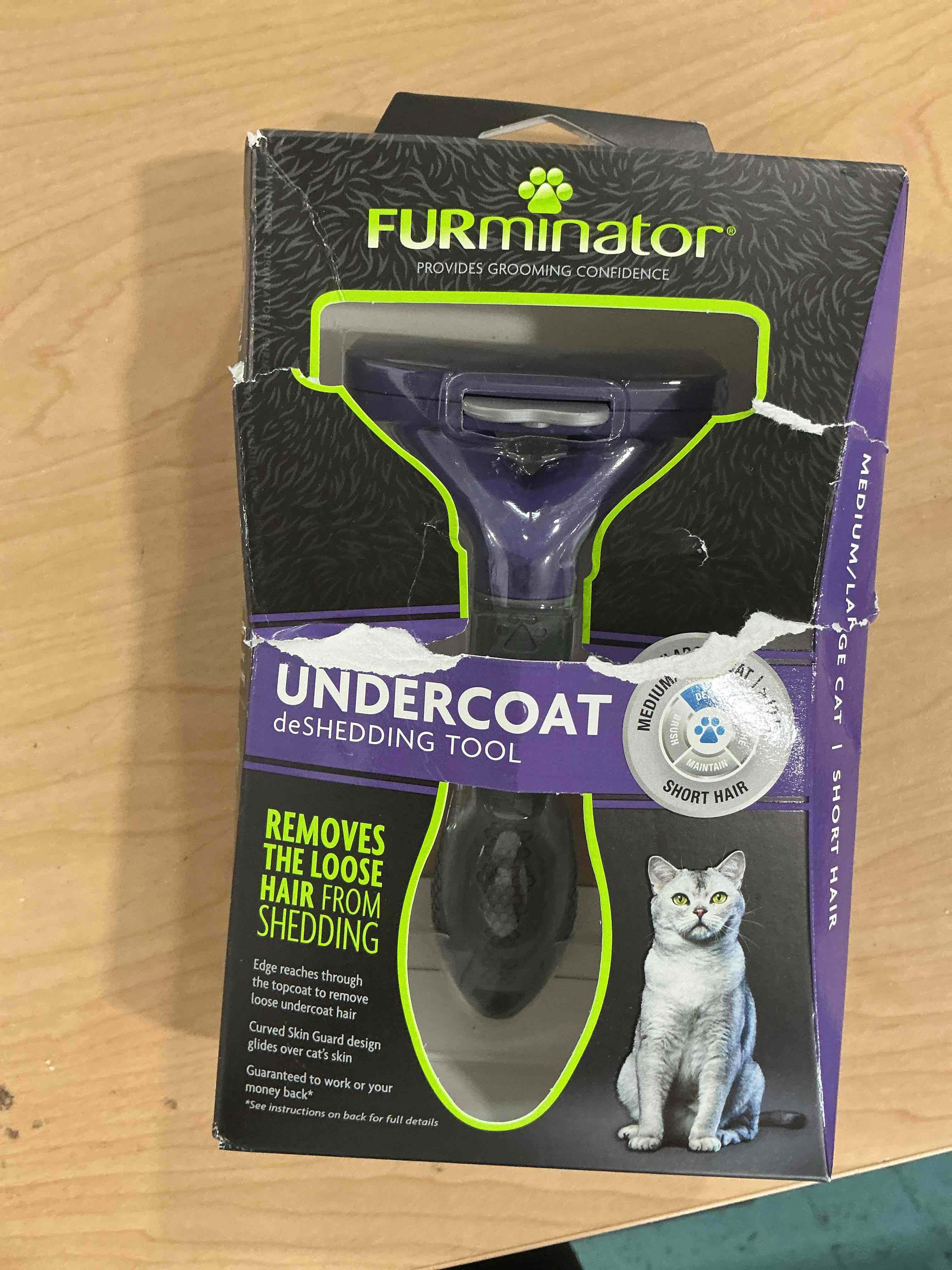 Condition photo showing Good Condition for furminator deshedding tool for medium/large cats, short hair, removes loose hair from shedding