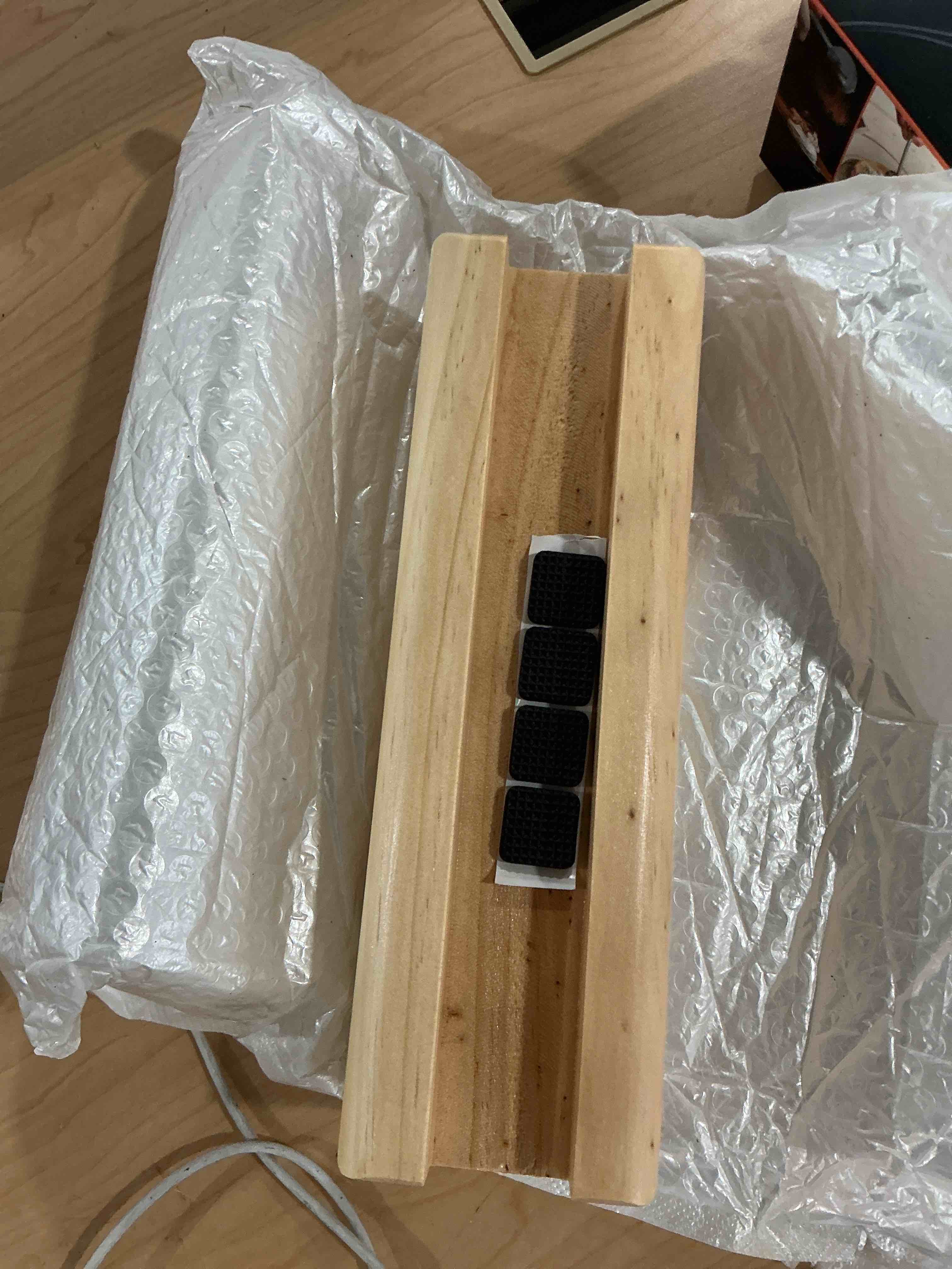 Condition photo showing New/Like New for doitool wooden floor mirror stand full body mirror stand anti-skid bracket full length holder artwork rack floor base bracket color1