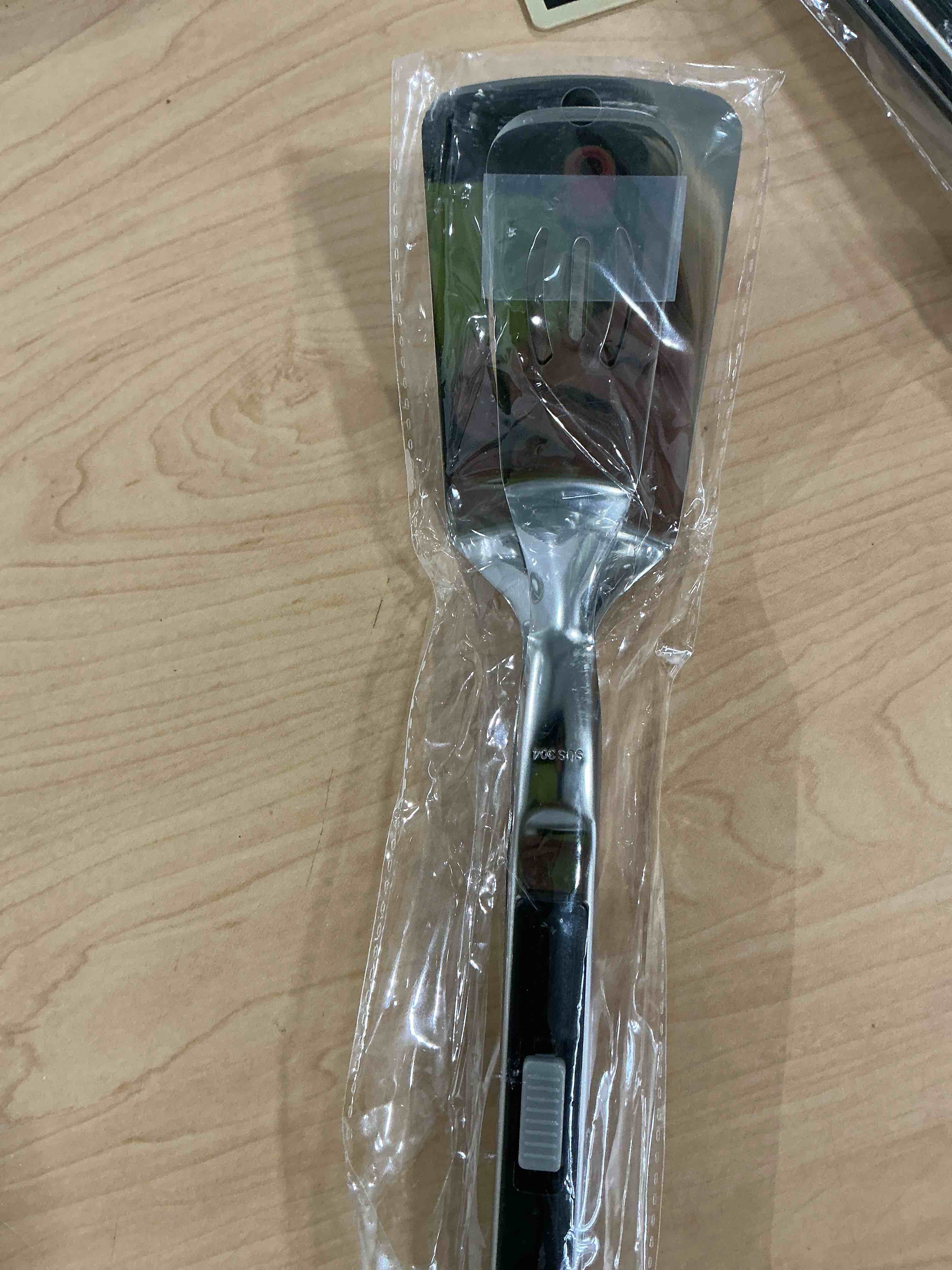 Condition photo showing New/Like New for 2026 new stainless steel tongs for cooking, anti-scald extended handle spatula tongs, versatile metal spatula tongs for flipping, picking up steak fish bread hamburger bbq frying pancake pies pizza