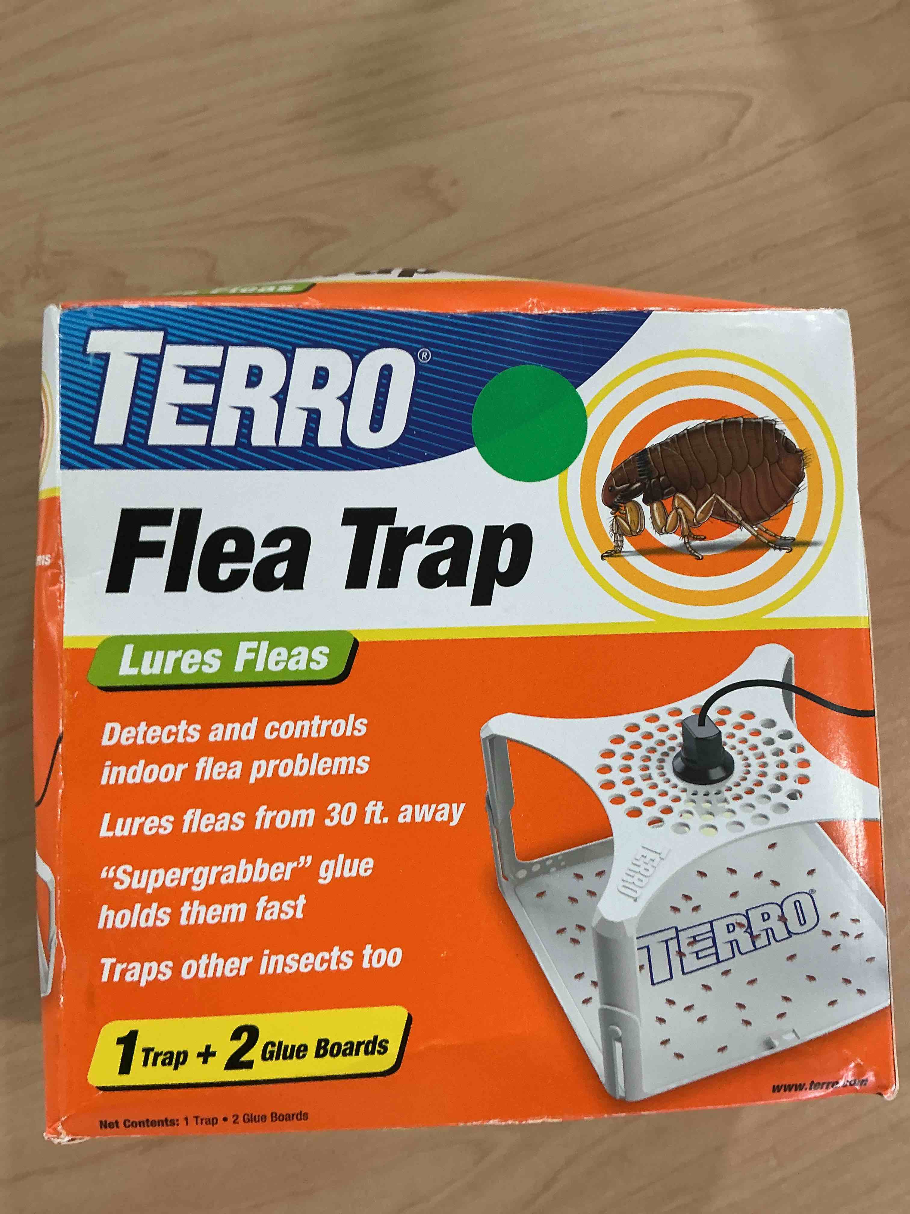 Condition photo showing New/Like New for terro t230 indoor electric flea trap and killer - refillable flea traps for inside your home pack of 1 flea light