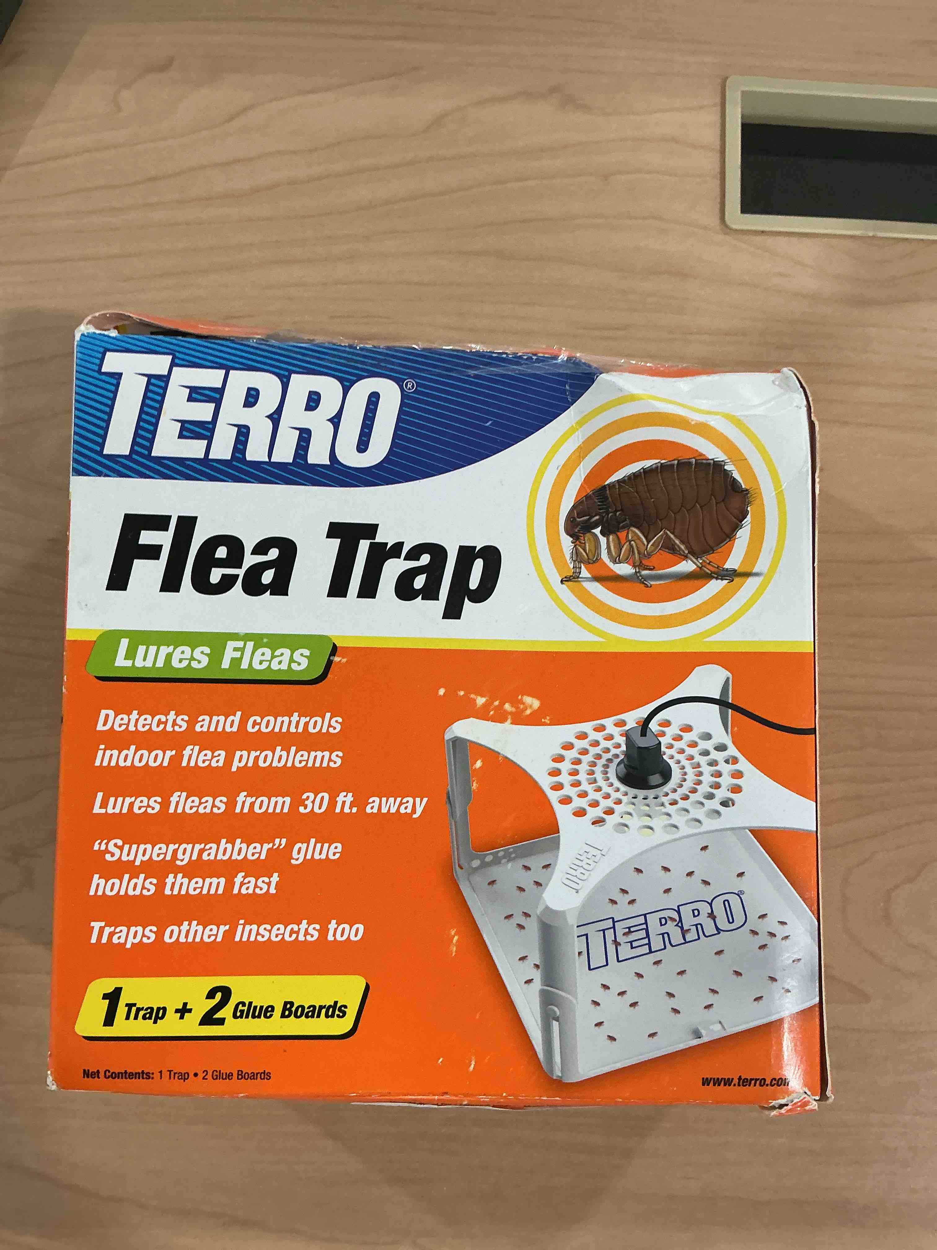 Condition photo showing New/Like New for terro t230 indoor electric flea trap and killer - refillable flea traps for inside your home pack of 1 flea light