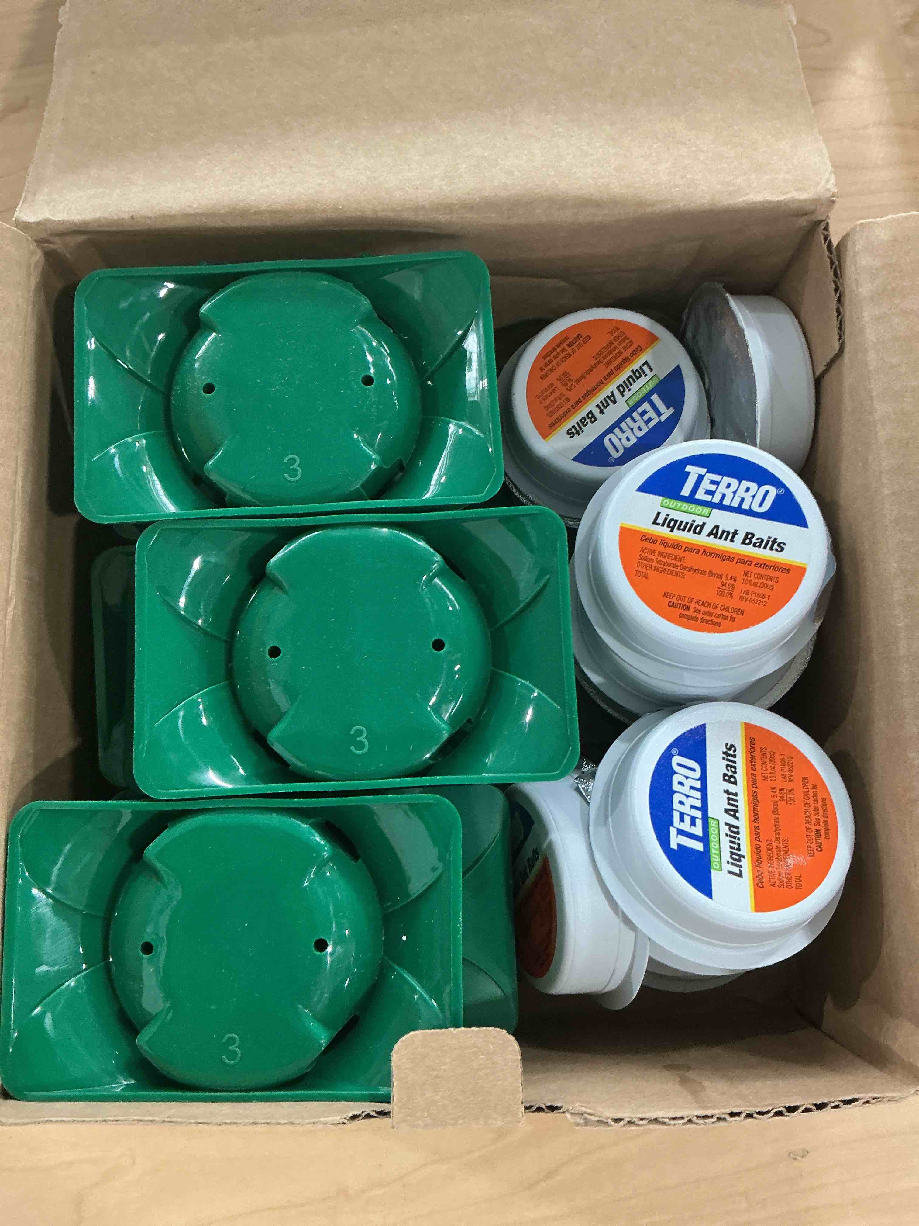 Condition photo showing Good Condition for terro outdoor ready-to-use liquid ant bait killer and trap - kills common household ants - 12 bait stations - t1804-3sr