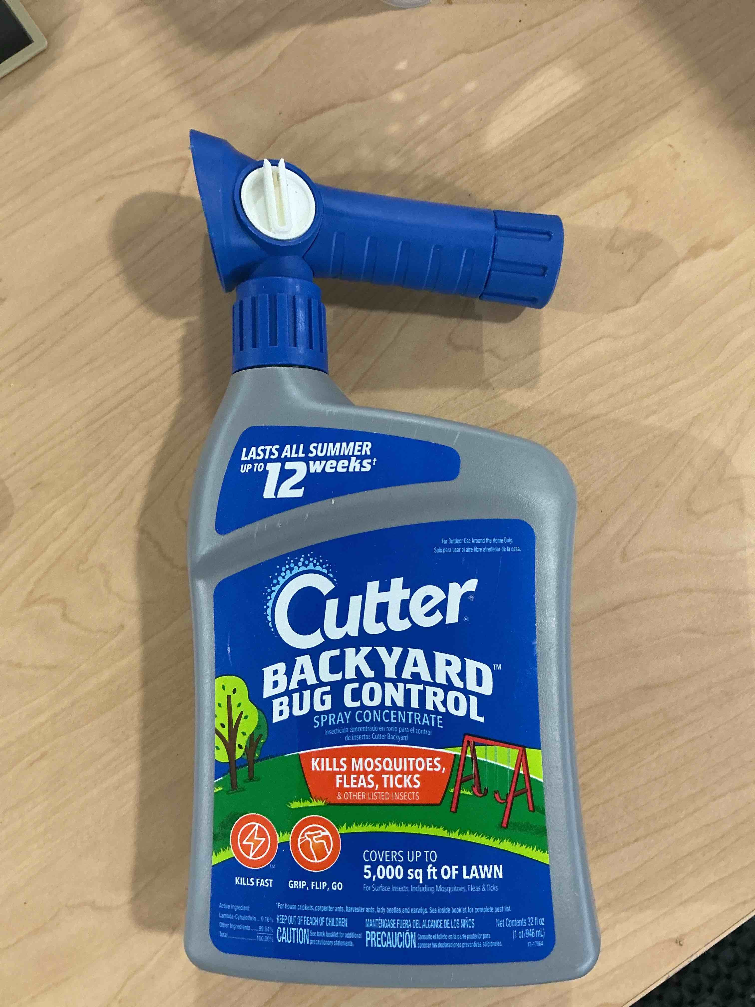Condition photo showing New/Like New for cutter backyard bug control spray concentrate (2 pack), kills mosquitoes, fleas & listed ants, 32 fl ounce 2 pack backyard bug control