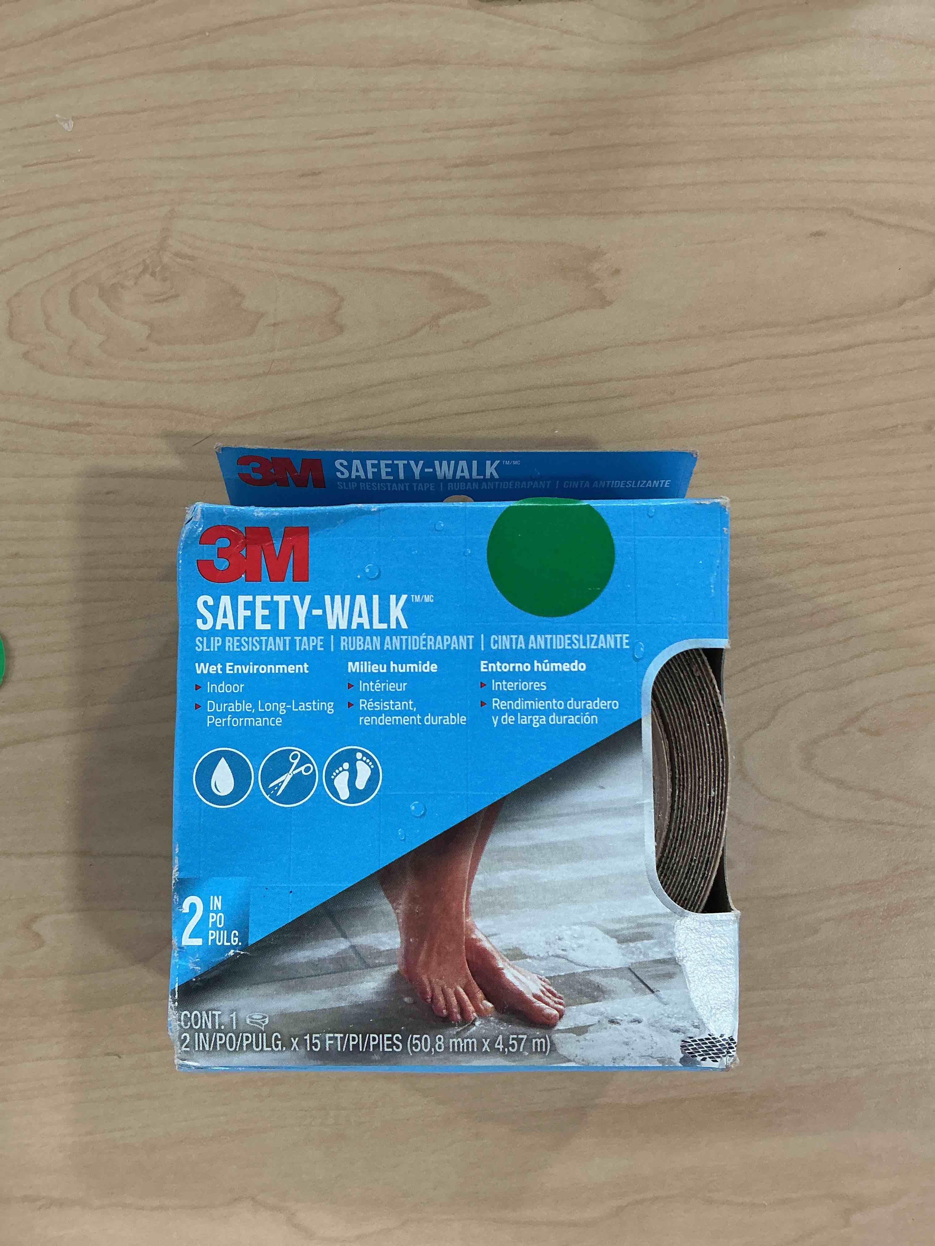Condition photo showing New/Like New for 3m safety-walk slip resistant tape, 2 in x 15 ft, anti slip clear tape, ideal for slippery & wet conditions, self-adhesive backing, quick & easy application, durable & long-lasting (220c-r2x180)