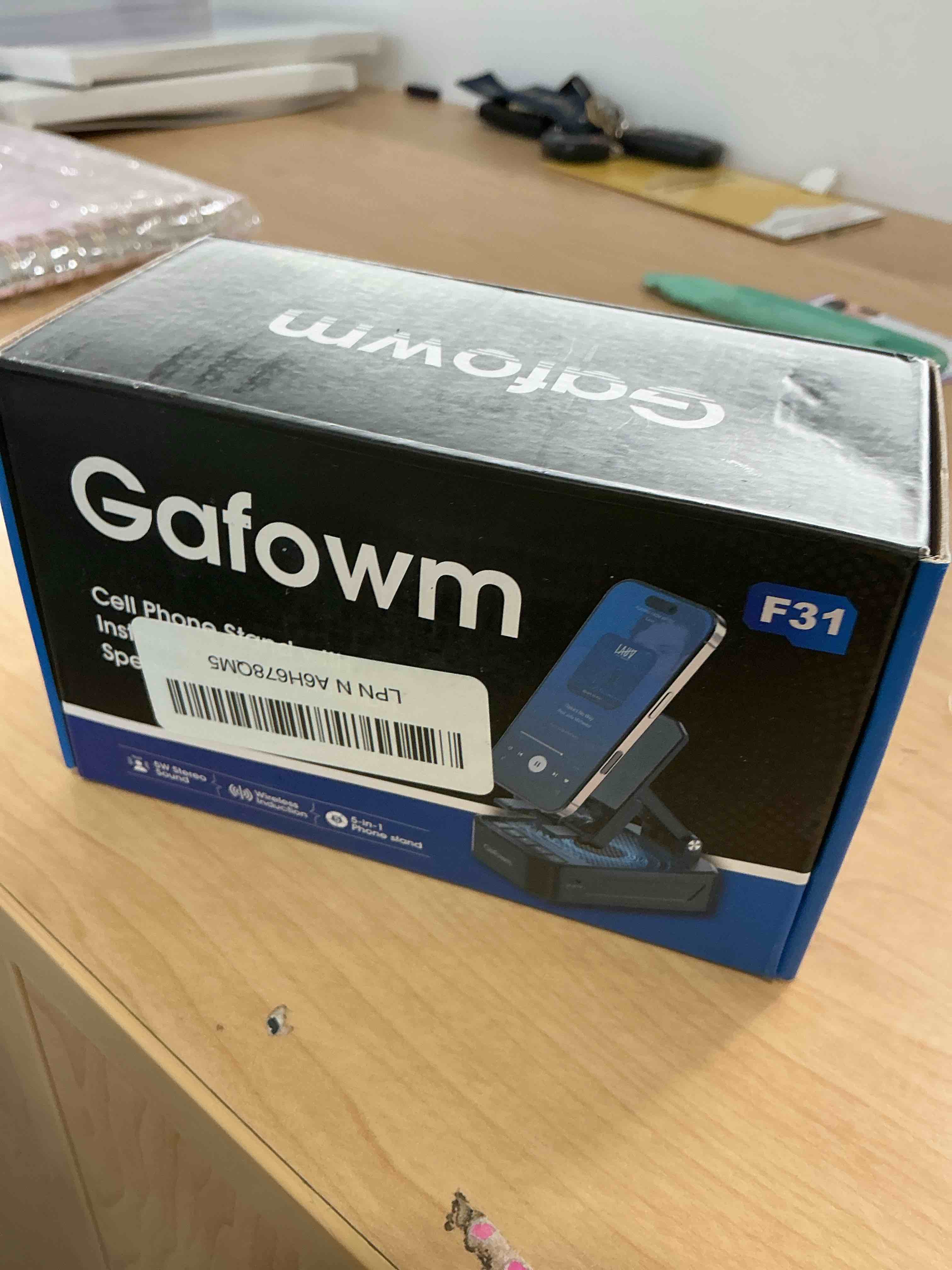 Condition photo showing Good Condition for Cell Phone Stand with Instant Wireless Induction Bluetooth Speaker, No Bluetooth Pairing Needed, 1-Second Connection, HD Surround Sound, Practical Gifts for men, women, Dad, Mom, Hearing Impaired