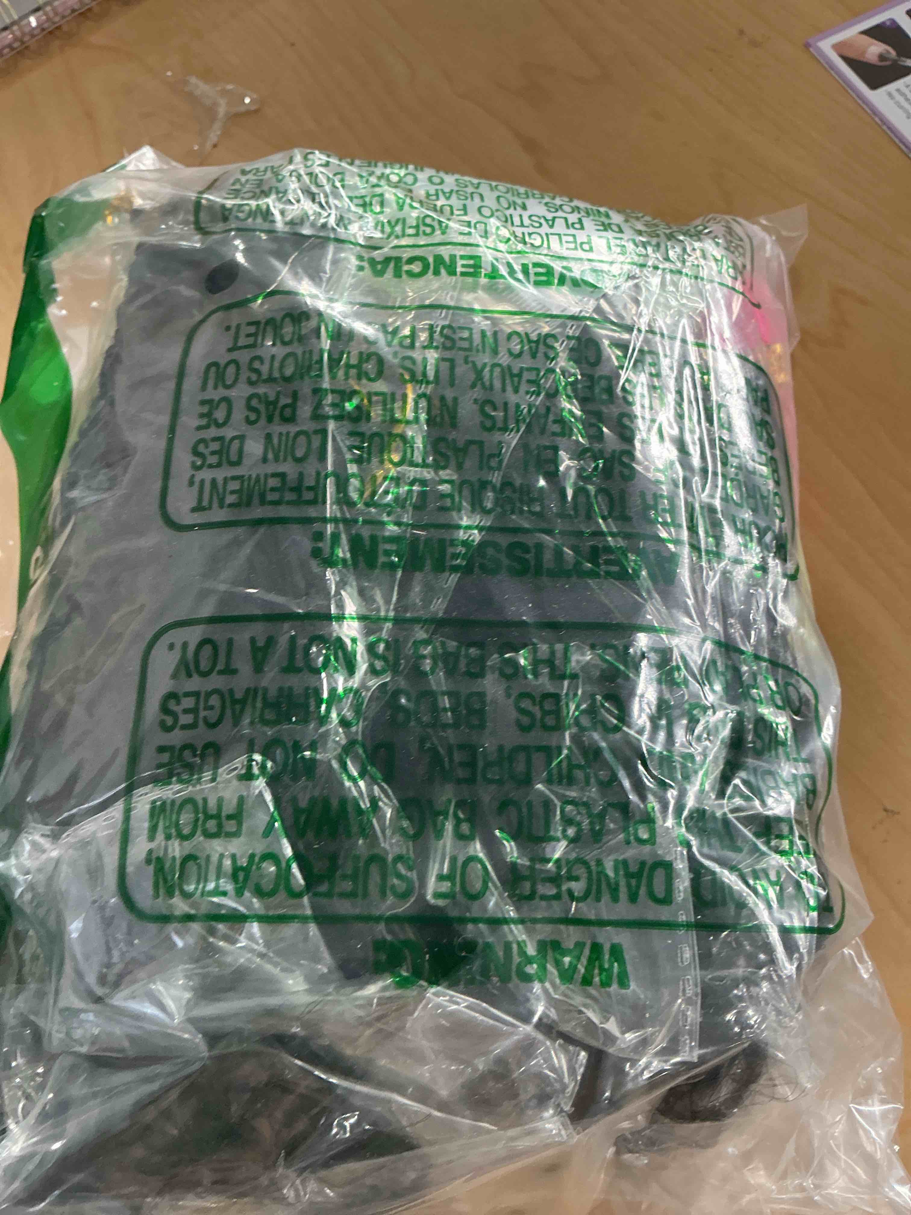 Condition photo showing Good Condition for Goddess Box Braids Crochet Hair 1B - 8 Inch Pre Looped Boho Crochet Braids with Curly Ends, 8 Packs Crochet Hair for Black Women Boho 3X Synthetic Braiding Hair Extensions 8 Inch (Pack of 8) 1B