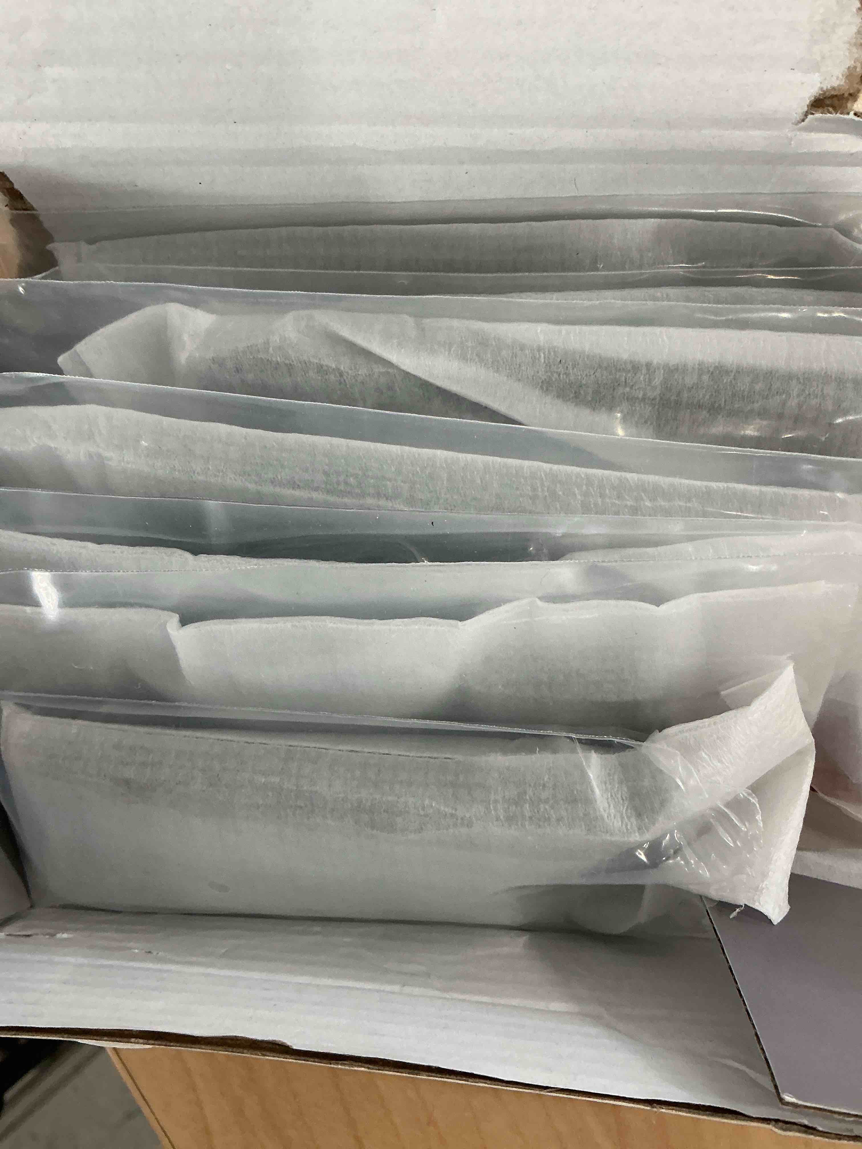 Condition photo showing Good Condition for Amerdeco Pack Matte Black Cabinet Pulls 3 Inch(76MM) Hole Centers Kitchen Cabinet Handles Cabinet Hardware Kitchen Handles for Cabinets Cupboard Handle Drawer Pulls ZH0060 3"/76MM Hole Center 1Pack Matte Black